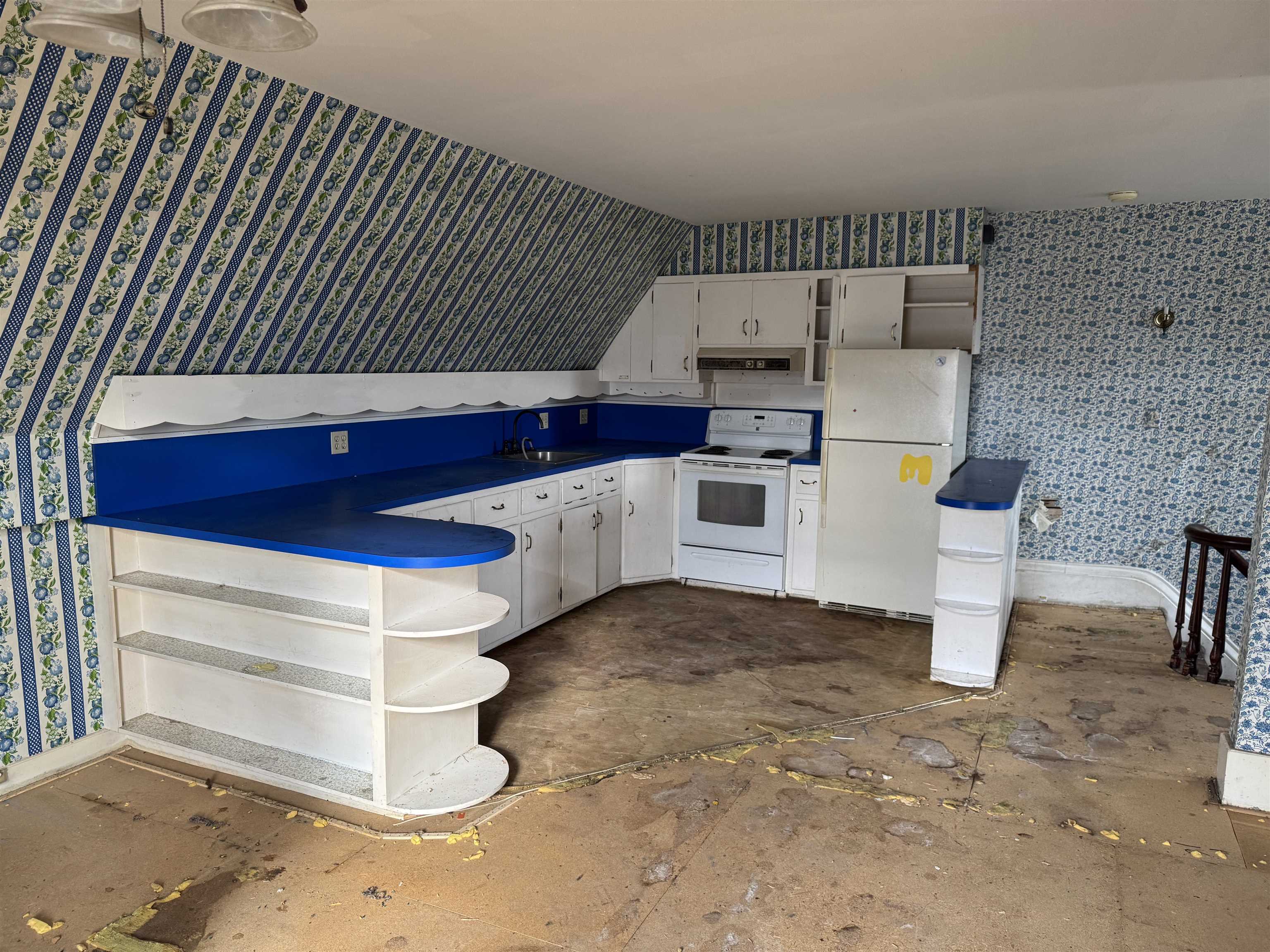 Homes for sale in Littleton, NH | 33 Pleasant St, Littleton, NH 03561 | MLS# 5070917