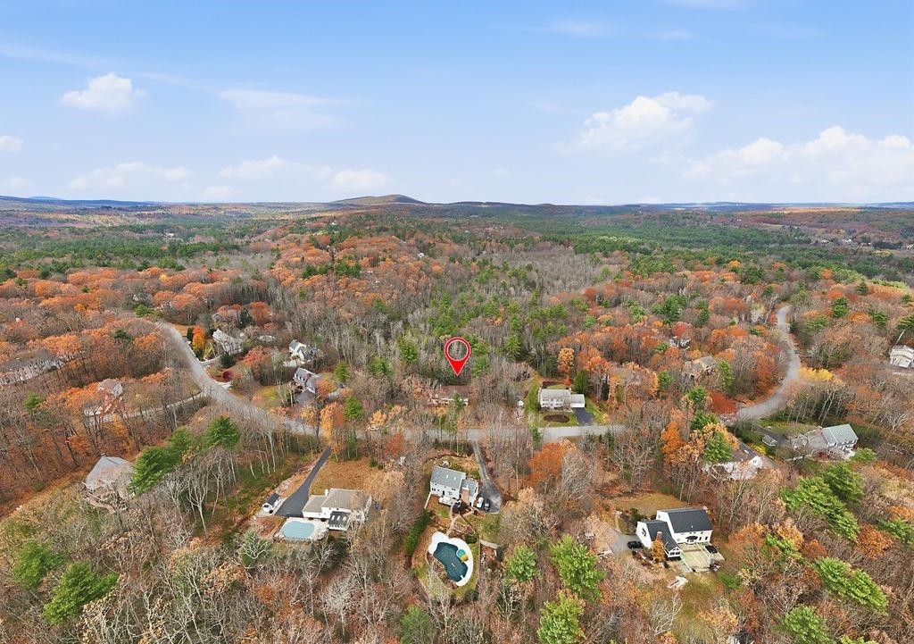 Homes for sale in Bedford, NH | 95 Hitching Post Ln, Bedford, NH 03110 | MLS# 5070949