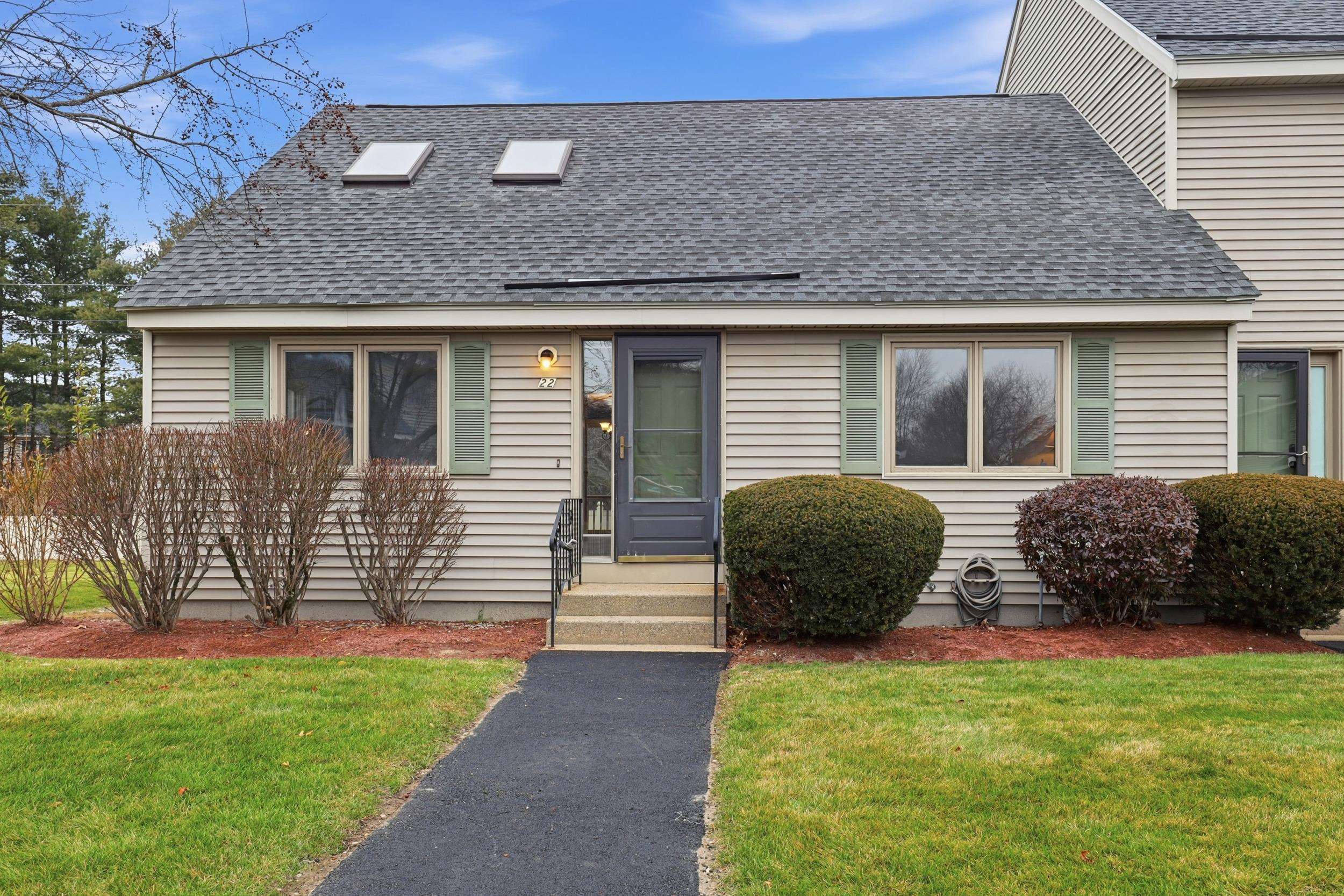 Homes for sale in Manchester, NH | 22 Eastmeadow Way, Manchester, NH 03109 | MLS# 5071030