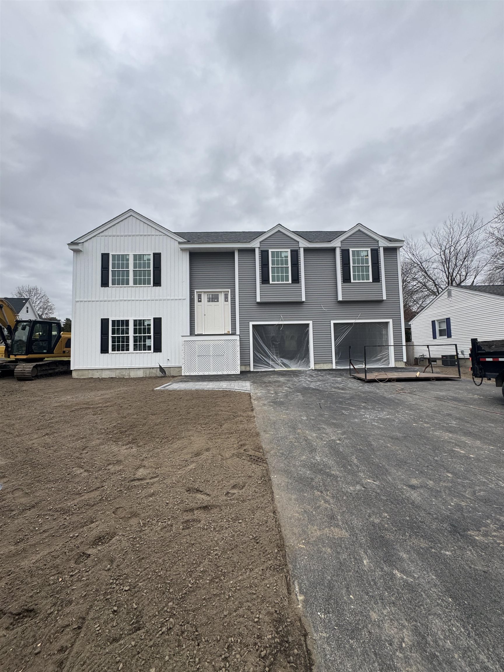 Homes for sale in Nashua, NH | 6 Hayden St, Nashua, NH 03060 | MLS# 5071033