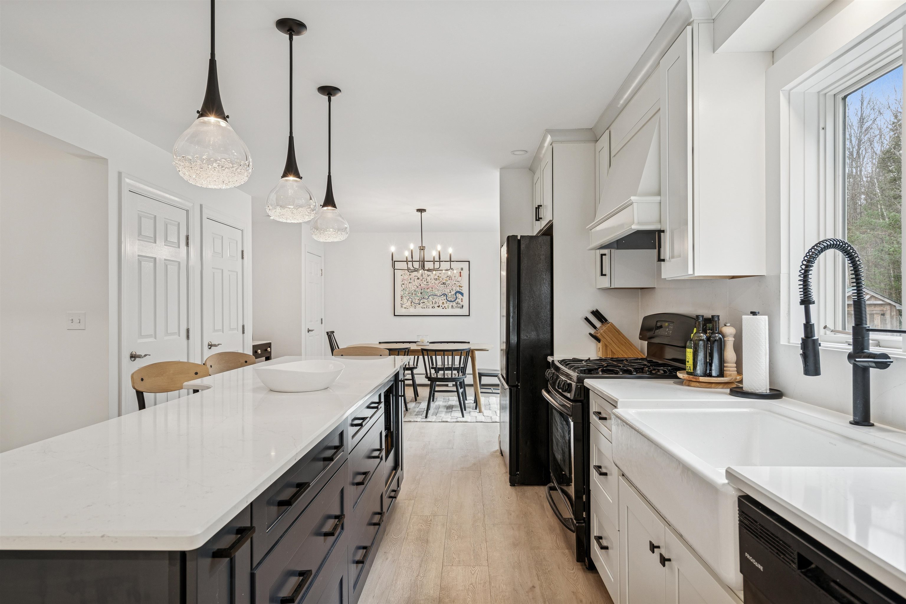 Homes for sale in Woodstock, VT | 358 Cowdrey Path, Woodstock, VT 05071 | MLS# 5071051