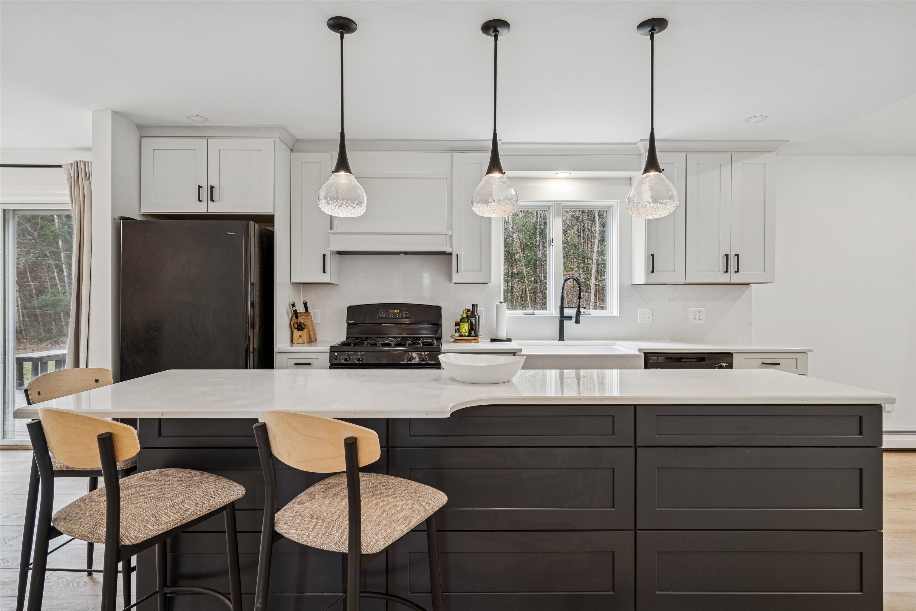 Homes for sale in Woodstock, VT | 358 Cowdrey Path, Woodstock, VT 05071 | MLS# 5071051