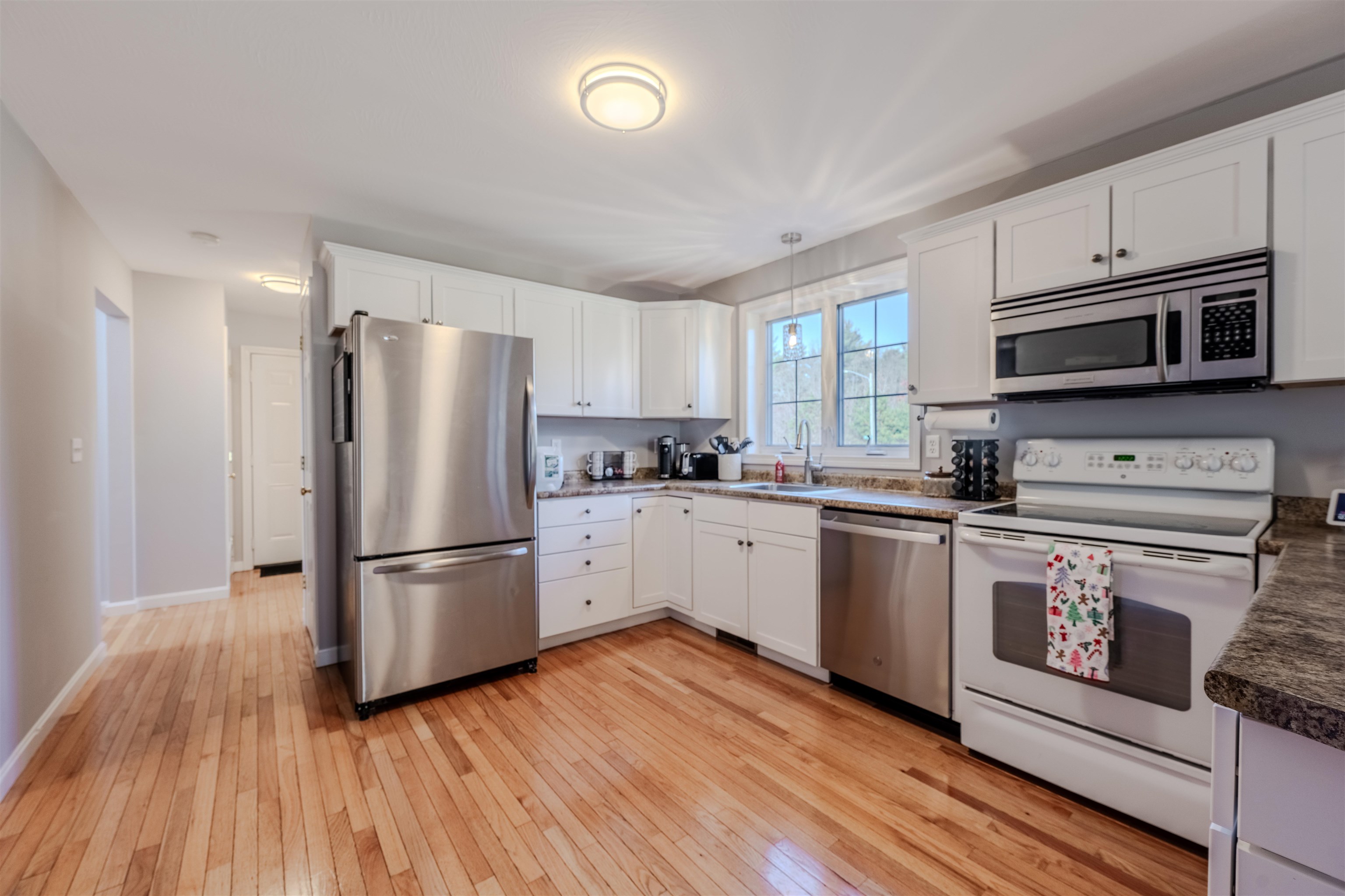 Homes for sale in Manchester, NH | 12 Forest Hill Way #57, Manchester, NH 03109 | MLS# 5071055