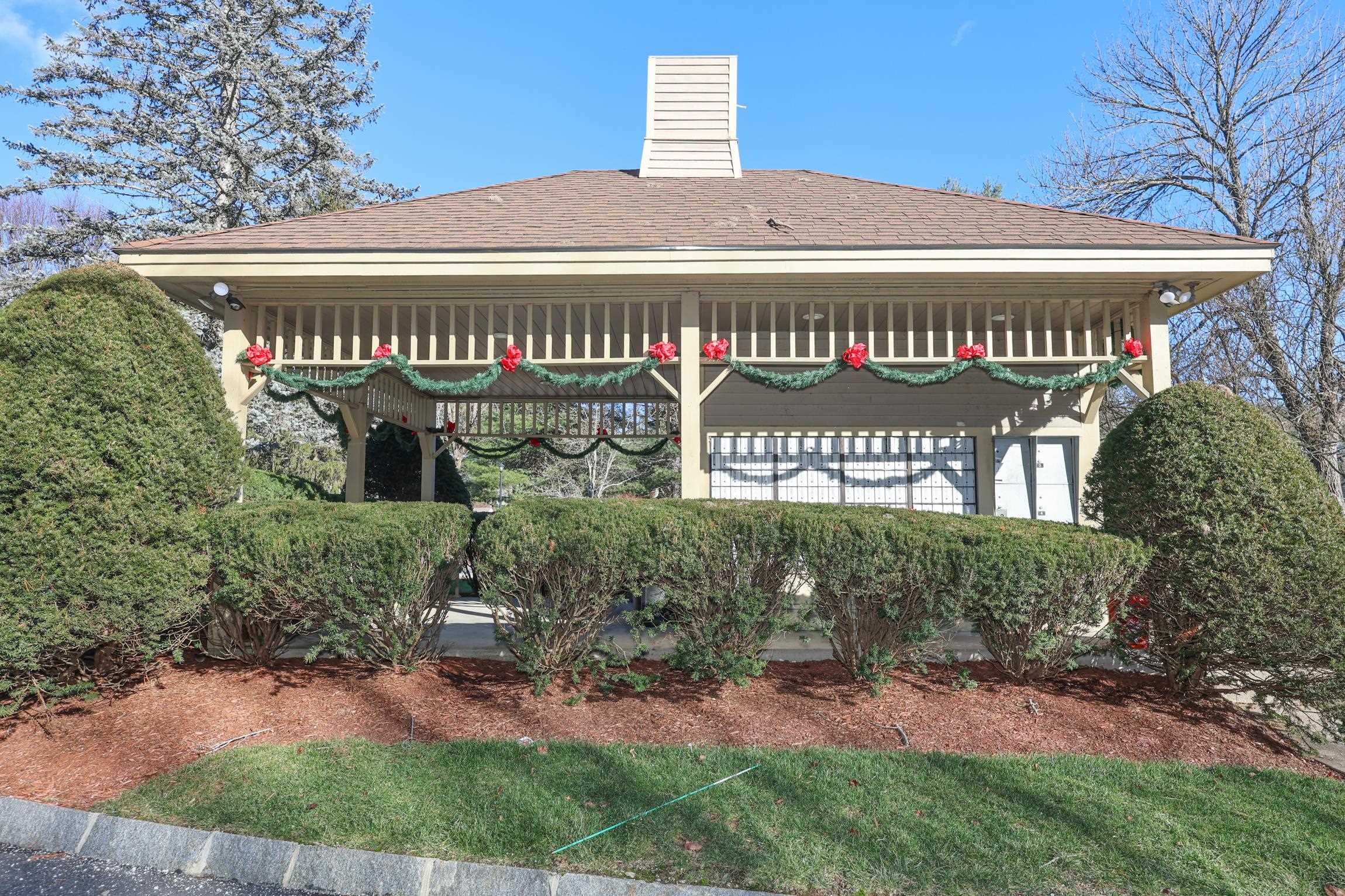 Homes for sale in Nashua, NH | 39 Bartemus Trl, Nashua, NH 03063 | MLS# 5071062