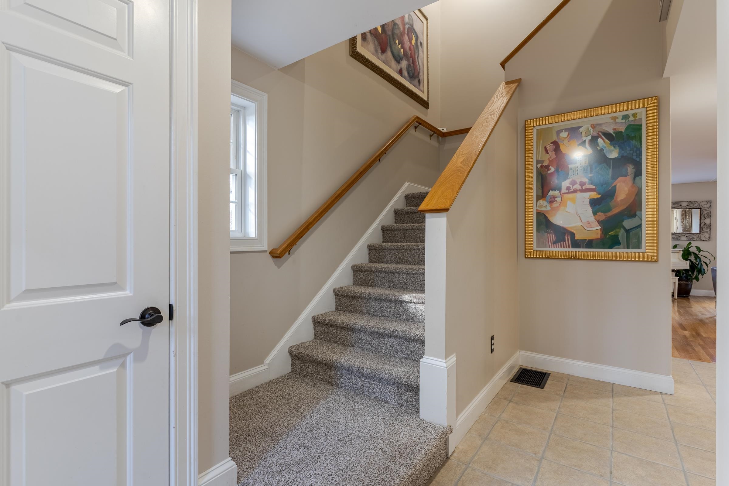 Homes for sale in Newmarket, NH | 24 Lilac Ln, Newmarket, NH 03857 | MLS# 5071085