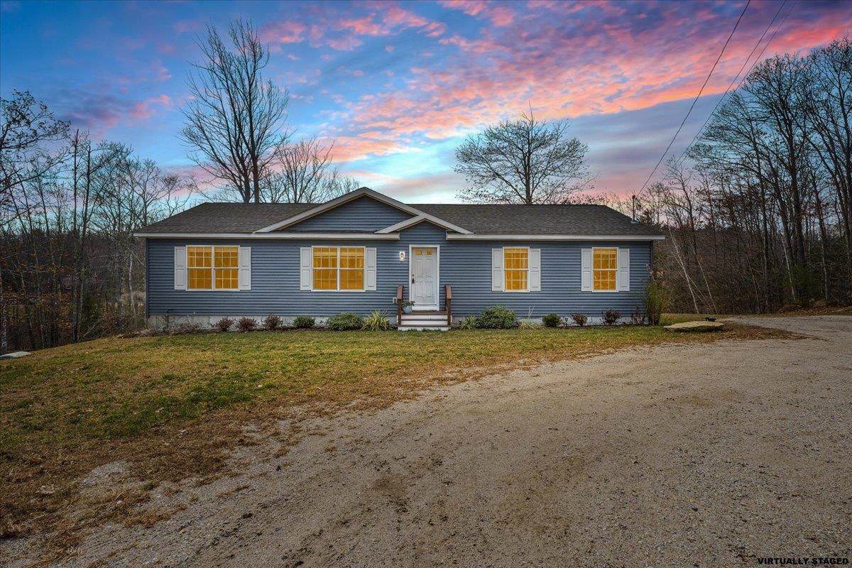 Homes for sale in New Durham, NH | 264 Birch Hill Rd, New Durham, NH 03855 | MLS# 5071095