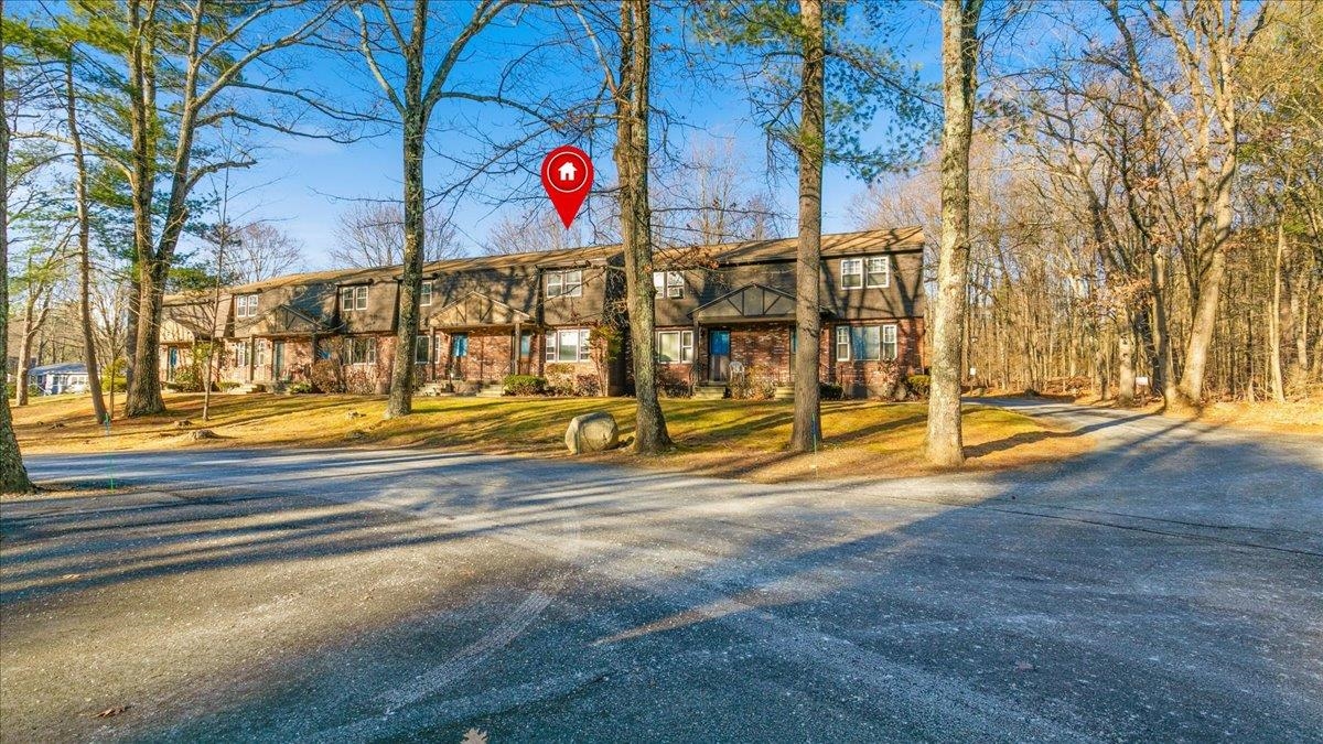 Homes for sale in Londonderry, NH | 27 Midridge Cir #27, Londonderry, NH 03053 | MLS# 5071116