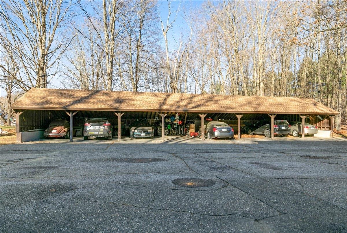 Homes for sale in Londonderry, NH | 27 Midridge Cir #27, Londonderry, NH 03053 | MLS# 5071116