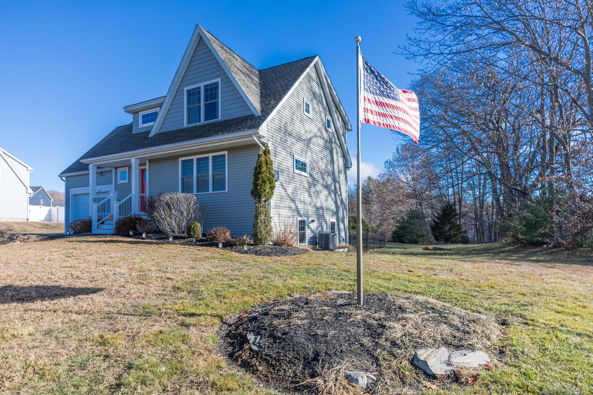 Homes for sale in Somersworth, NH | 212 Green St, Somersworth, NH 03878 | MLS# 5071136