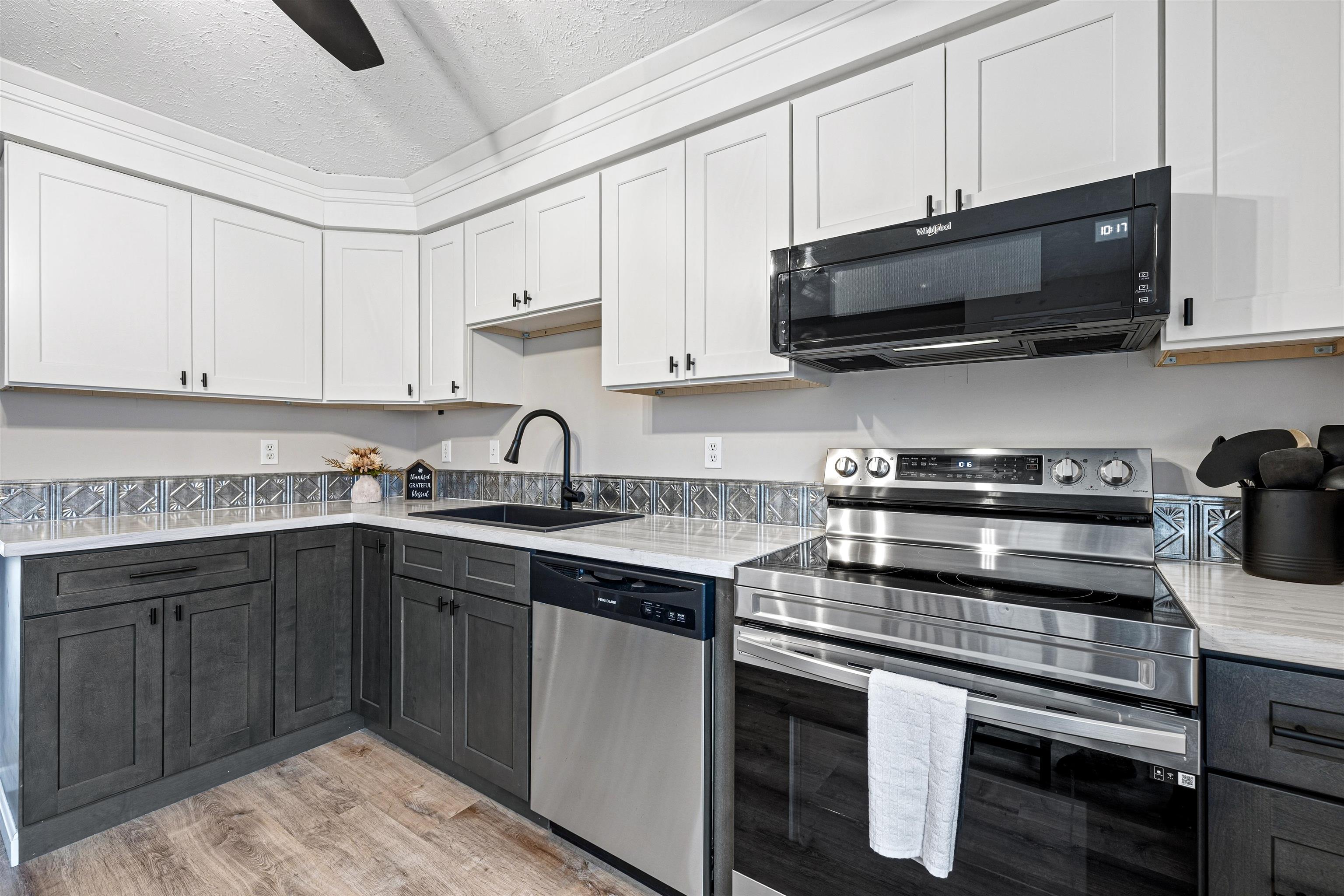 Homes for sale in Plaistow, NH | 15 Culver St #42, Plaistow, NH 03865 | MLS# 5071166