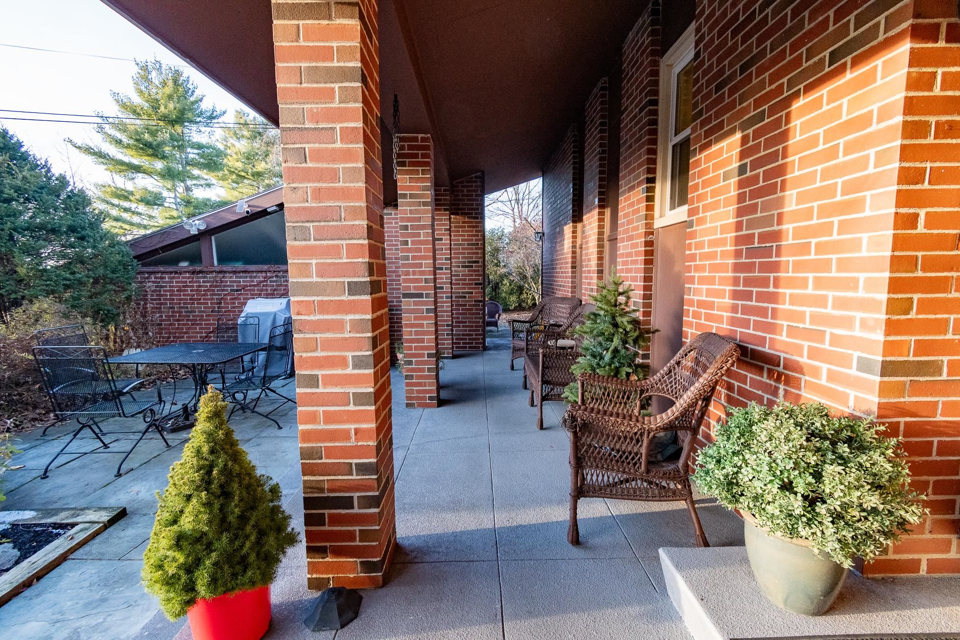 Homes for sale in Manchester, NH | 118 Madeline St, Manchester, NH 03104 | MLS# 5071212