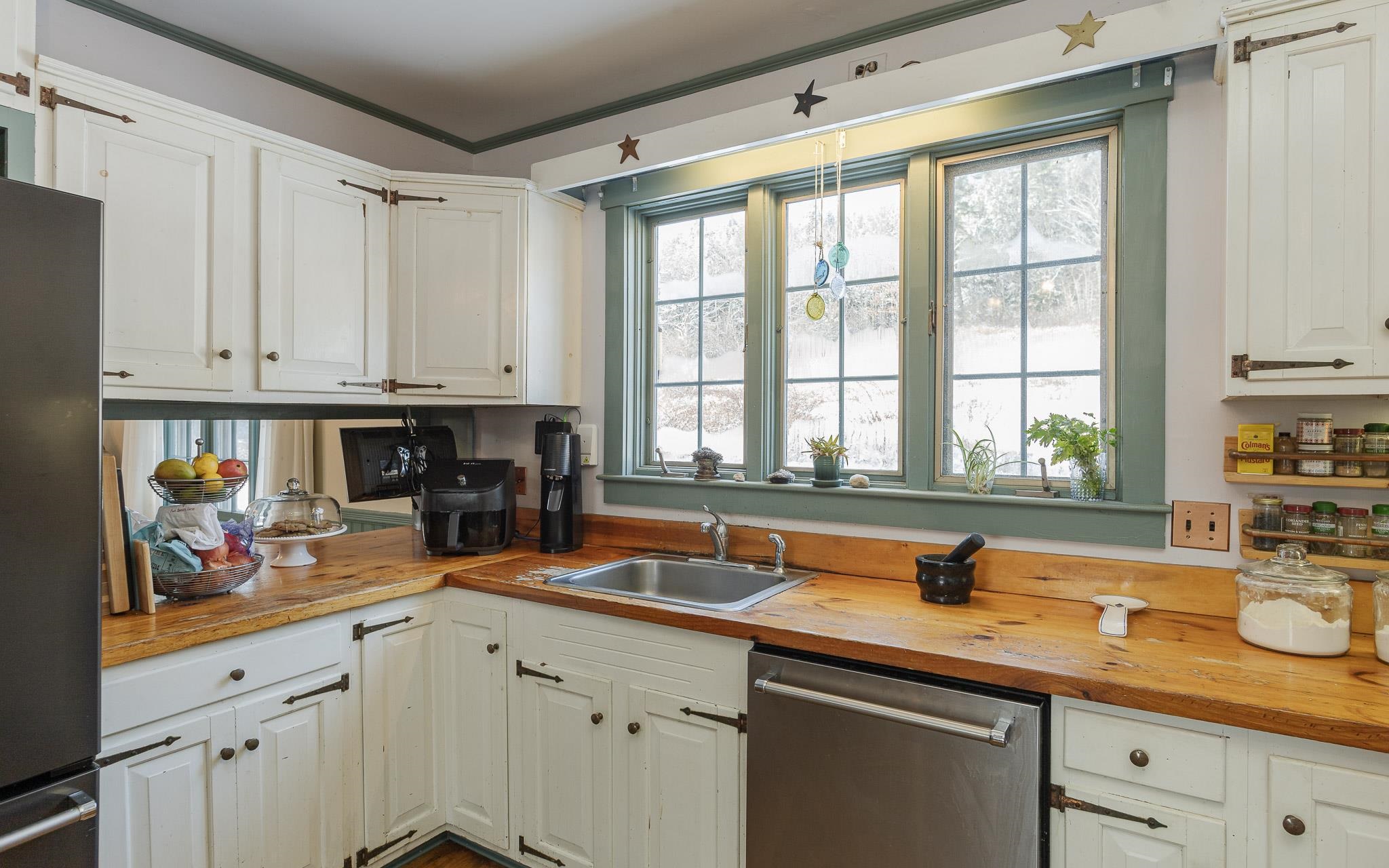 Homes for sale in Marlborough, NH | 658 Main St, Marlborough, NH 03455 | MLS# 5071213