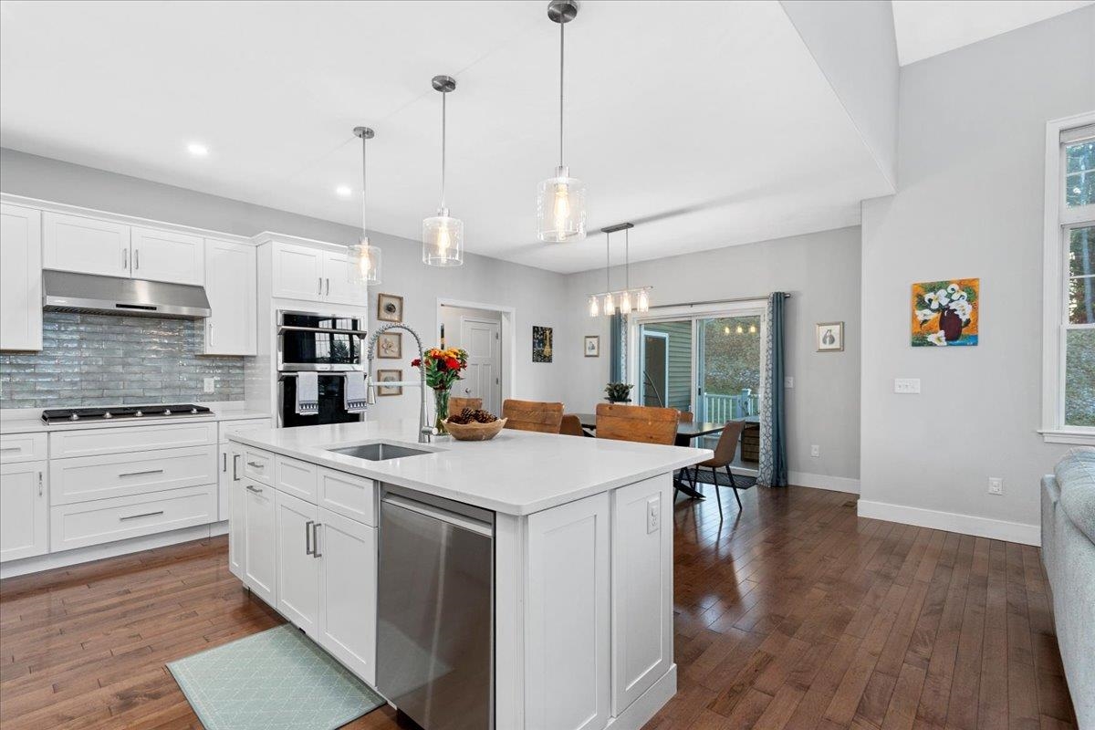 Homes for sale in Manchester, NH | 117 Arthur Ave, Manchester, NH 03104 | MLS# 5071248