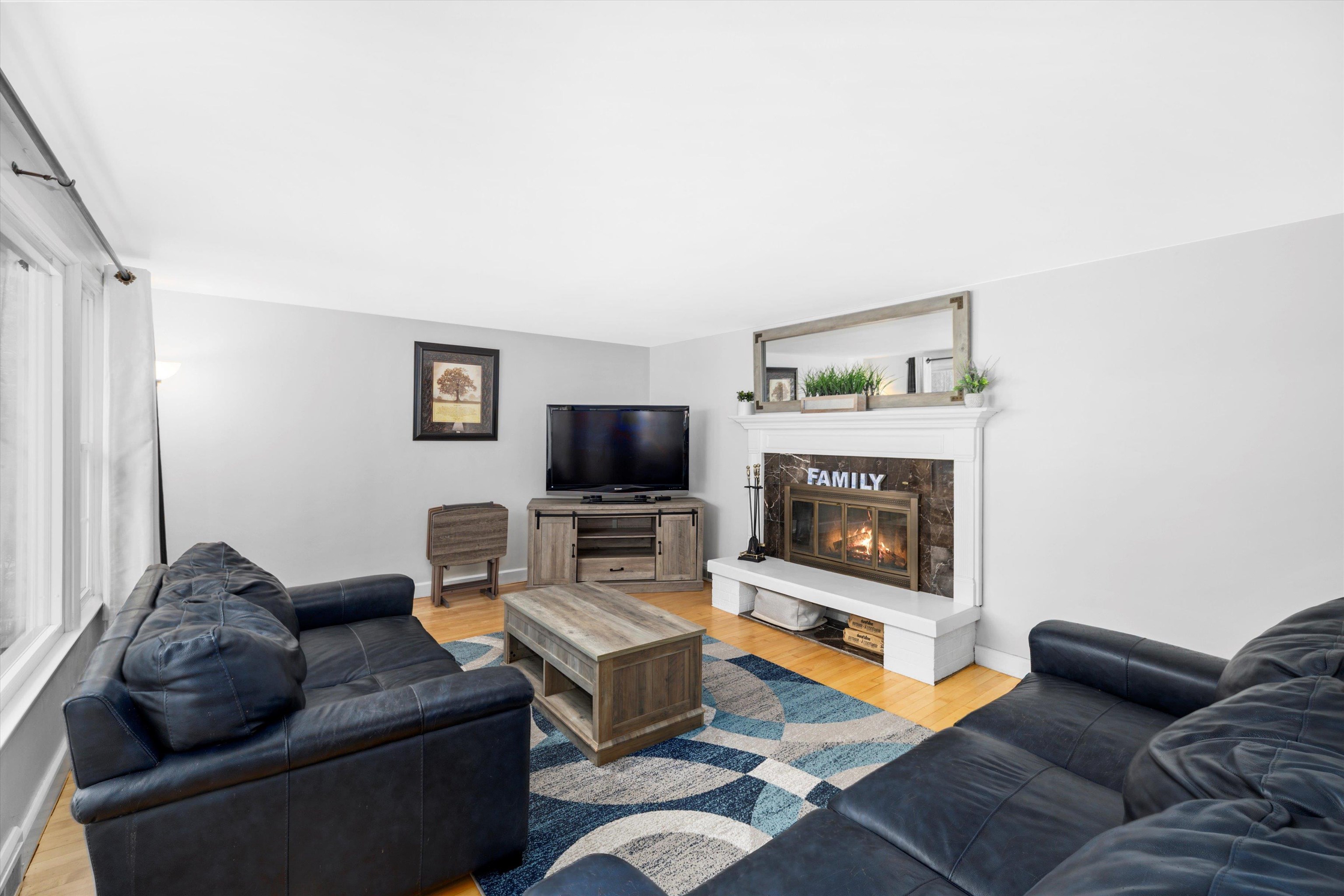 Homes for sale in Manchester, NH | 71 Bruce Rd, Manchester, NH 03104 | MLS# 5071279