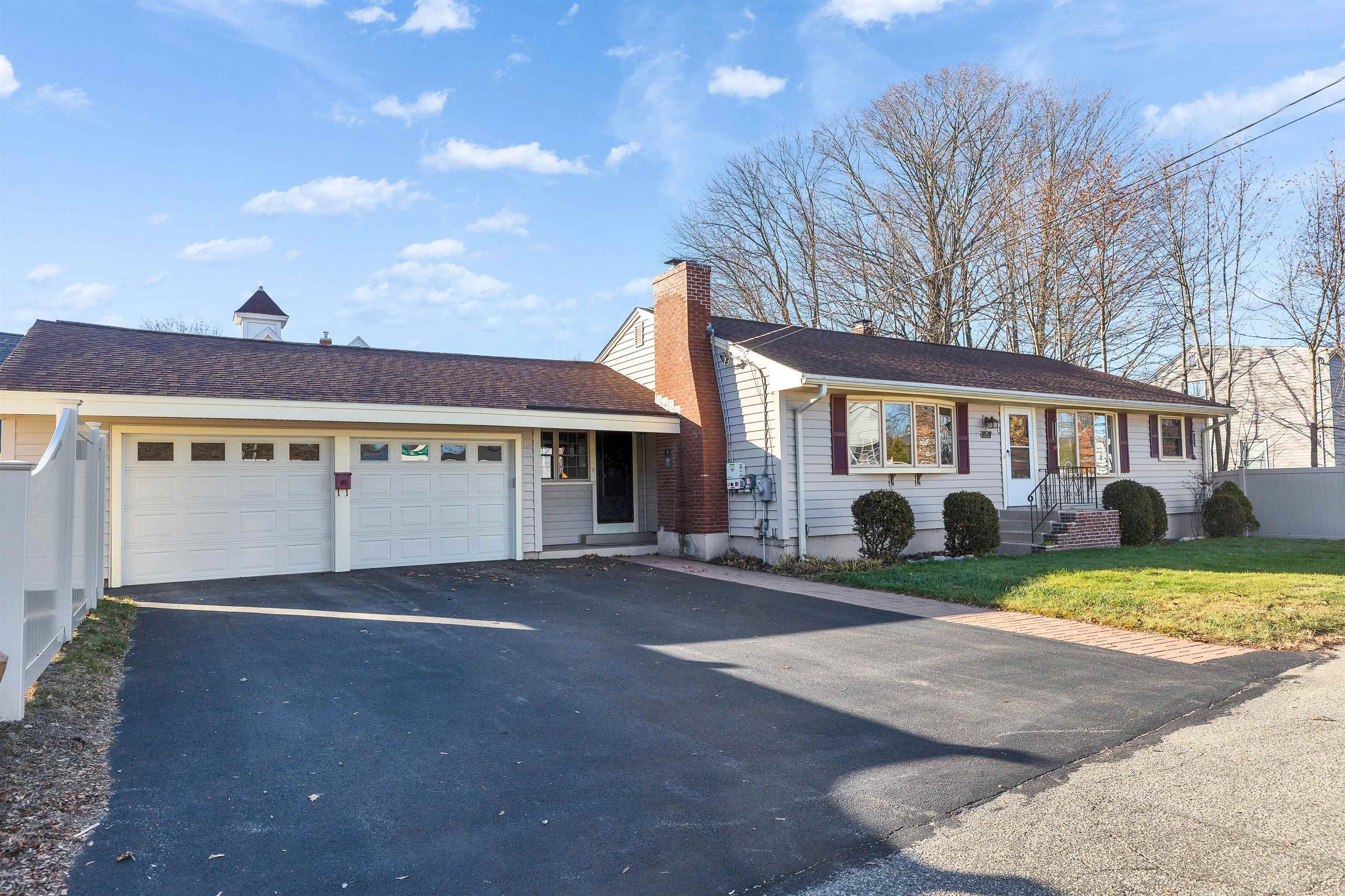 Homes for sale in Manchester, NH | 35 Little Ave, Manchester, NH 03109 | MLS# 5071284