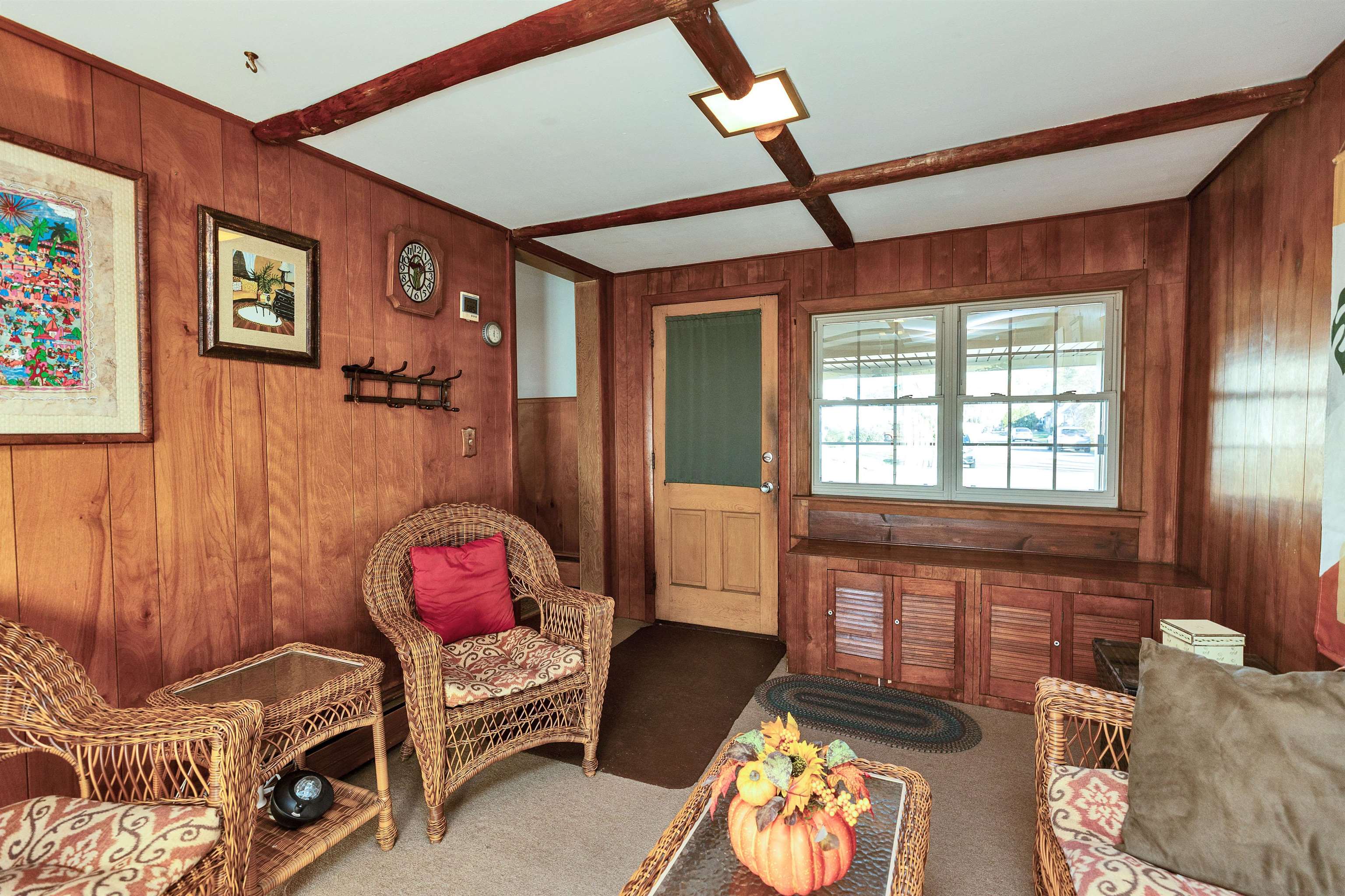 35 Little Ave, Manchester, NH 03109