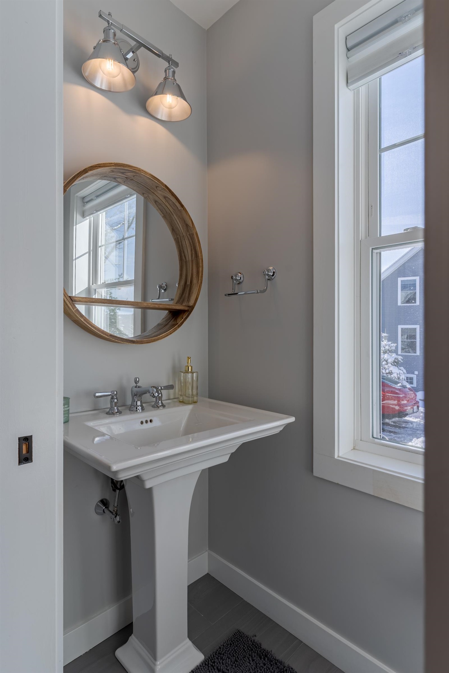 Homes for sale in Auburn, NH | 22 Sunrise Cir, Auburn, NH 03032 | MLS# 5071306