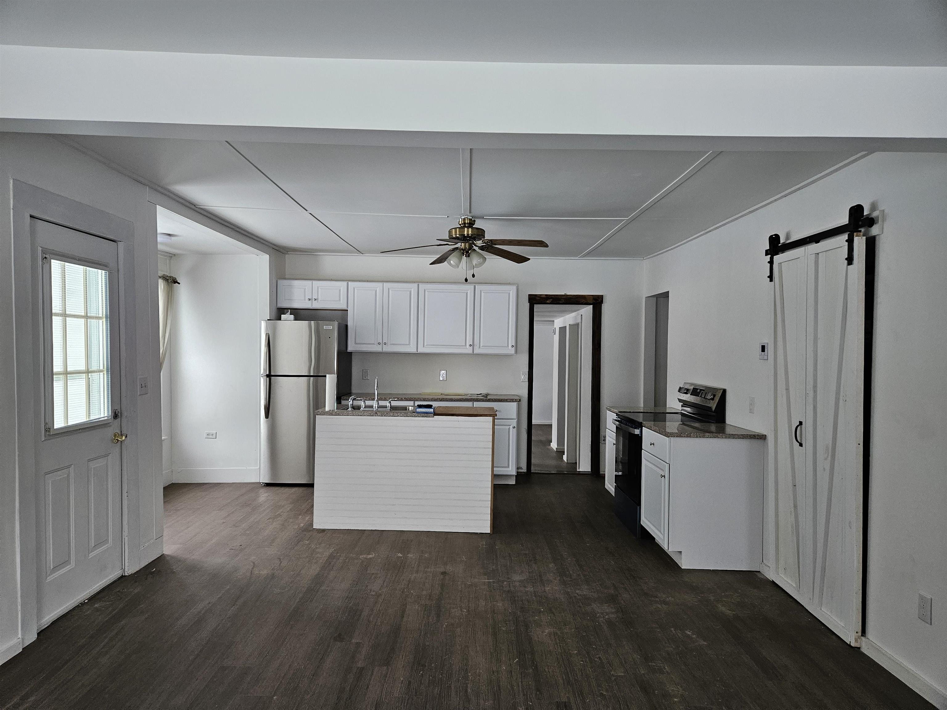 Homes for sale in Hardwick, VT | 49 Winter St, Hardwick, VT 05843 | MLS# 5071316