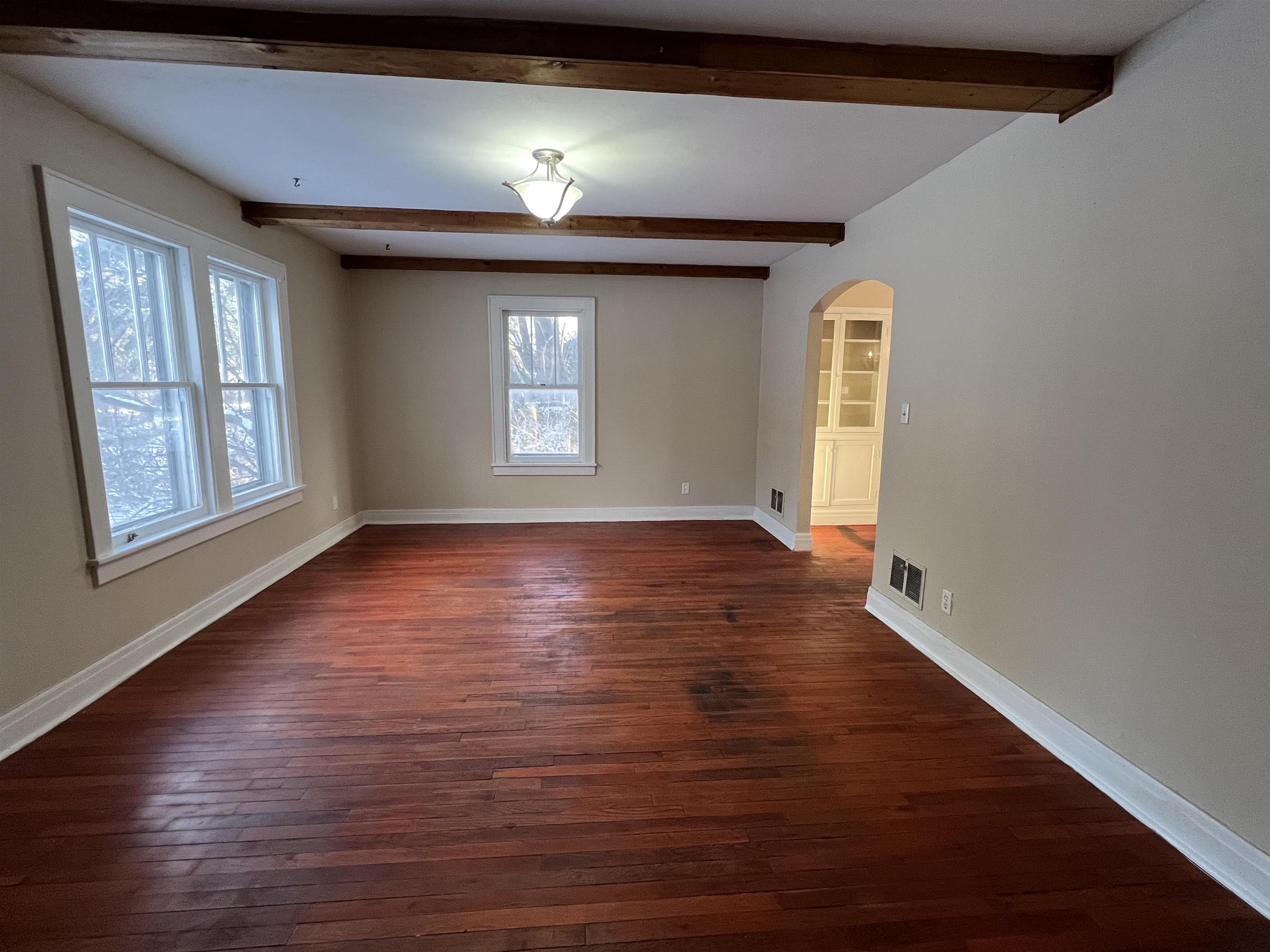 Homes for sale in Williston, VT | 5170 Williston Rd, Williston, VT 05495 | MLS# 5071322