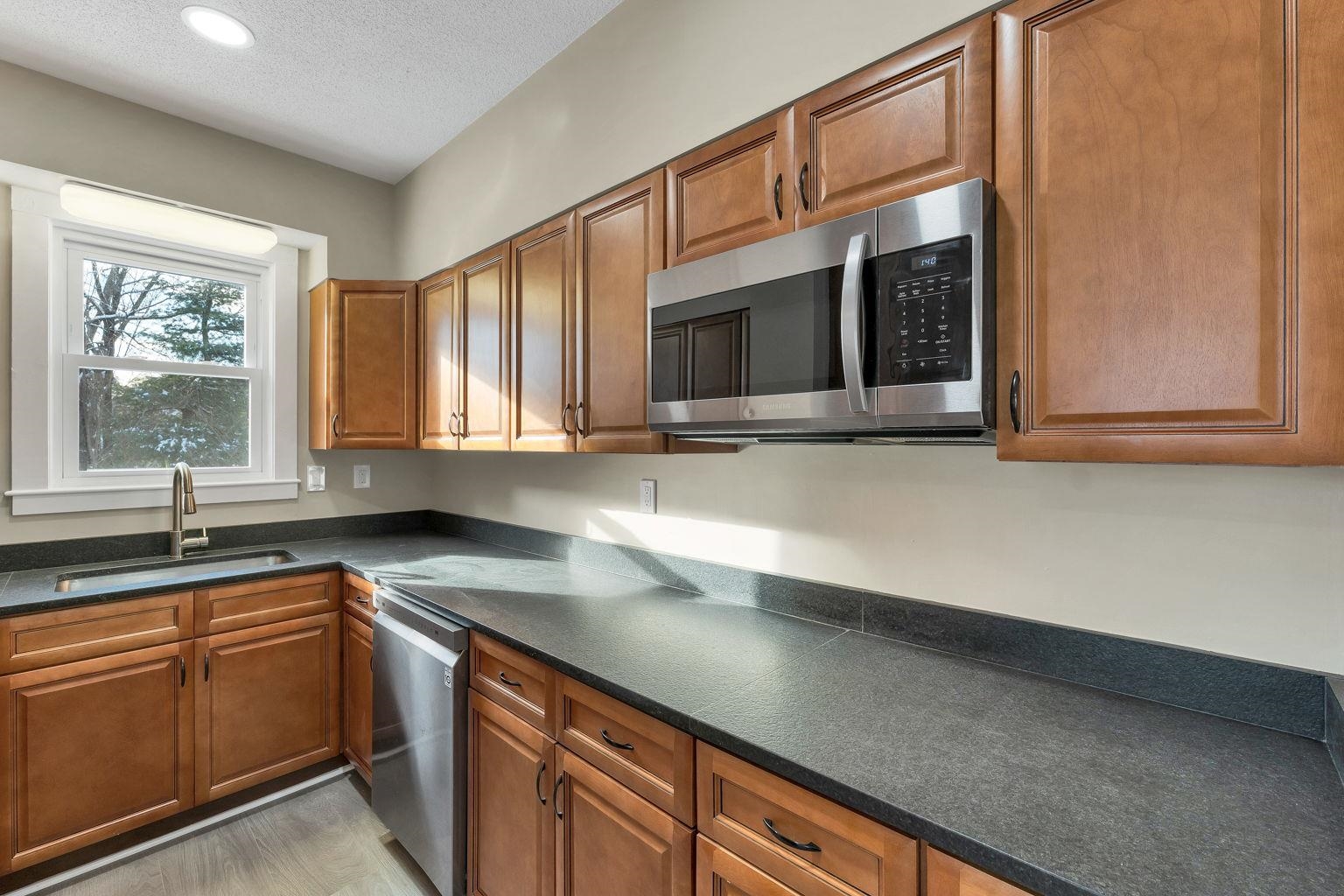 Homes for sale in Concord, NH | 24 Pierce St, Concord, NH 03301 | MLS# 5071330