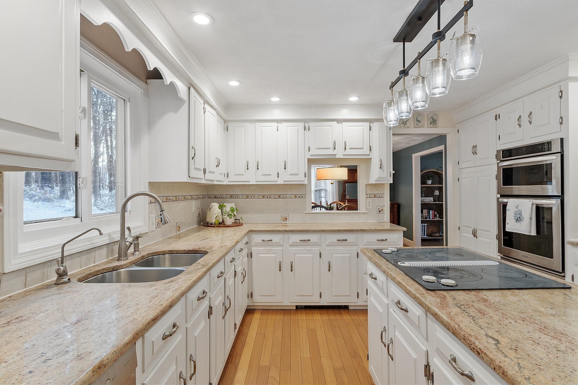 Homes for sale in Plaistow, NH | 201 Oak Ridge Rd, Plaistow, NH 03865 | MLS# 5071346