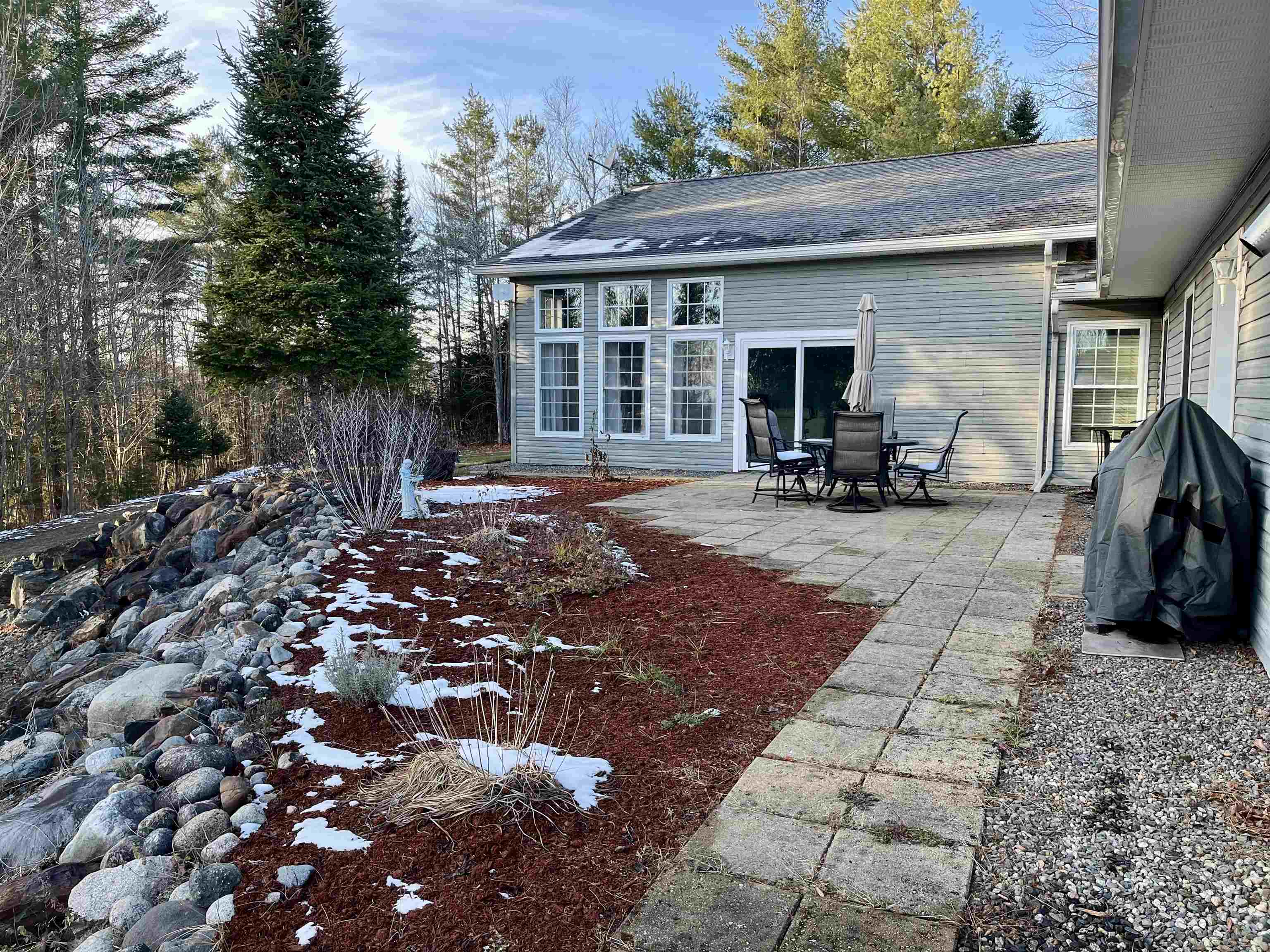 Homes for sale in Stratford, NH | 114 Us Route 3 Route, Stratford, NH 03590 | MLS# 5071405