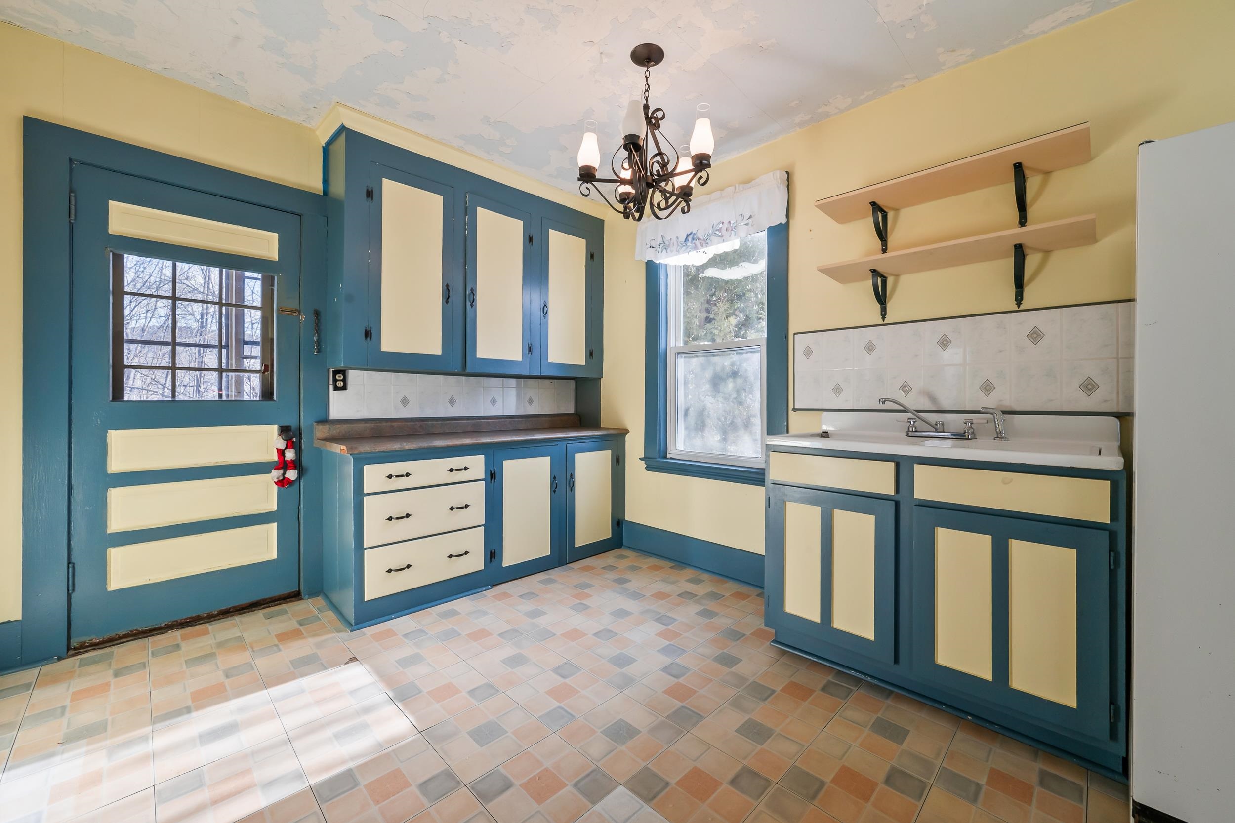 Homes for sale in Berlin, NH | 484 First Ave, Berlin, NH 03570 | MLS# 5071414