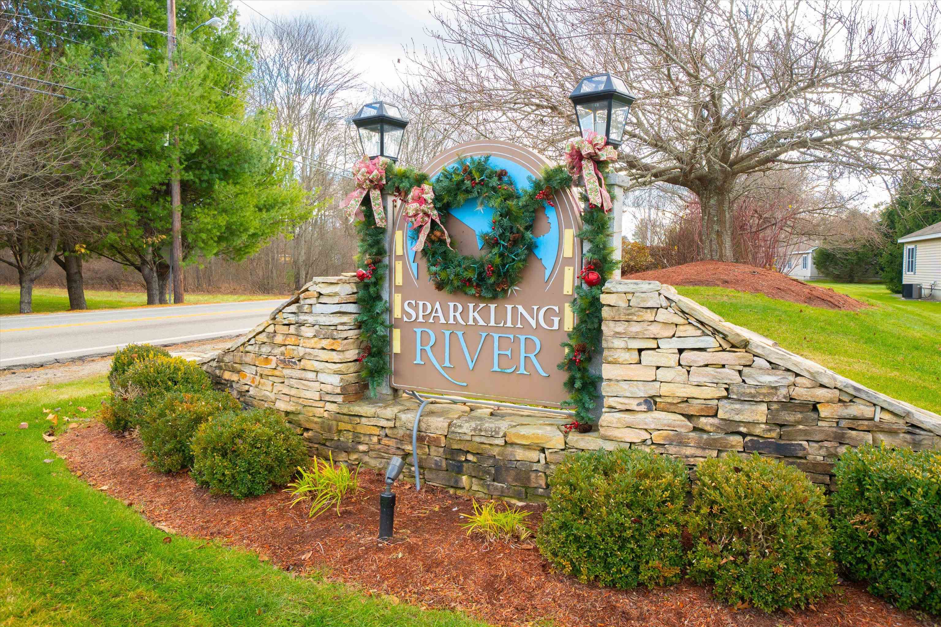 Homes for sale in Hudson, NH | 9 Doveton Ln #B, Hudson, NH 03051 | MLS# 5071454