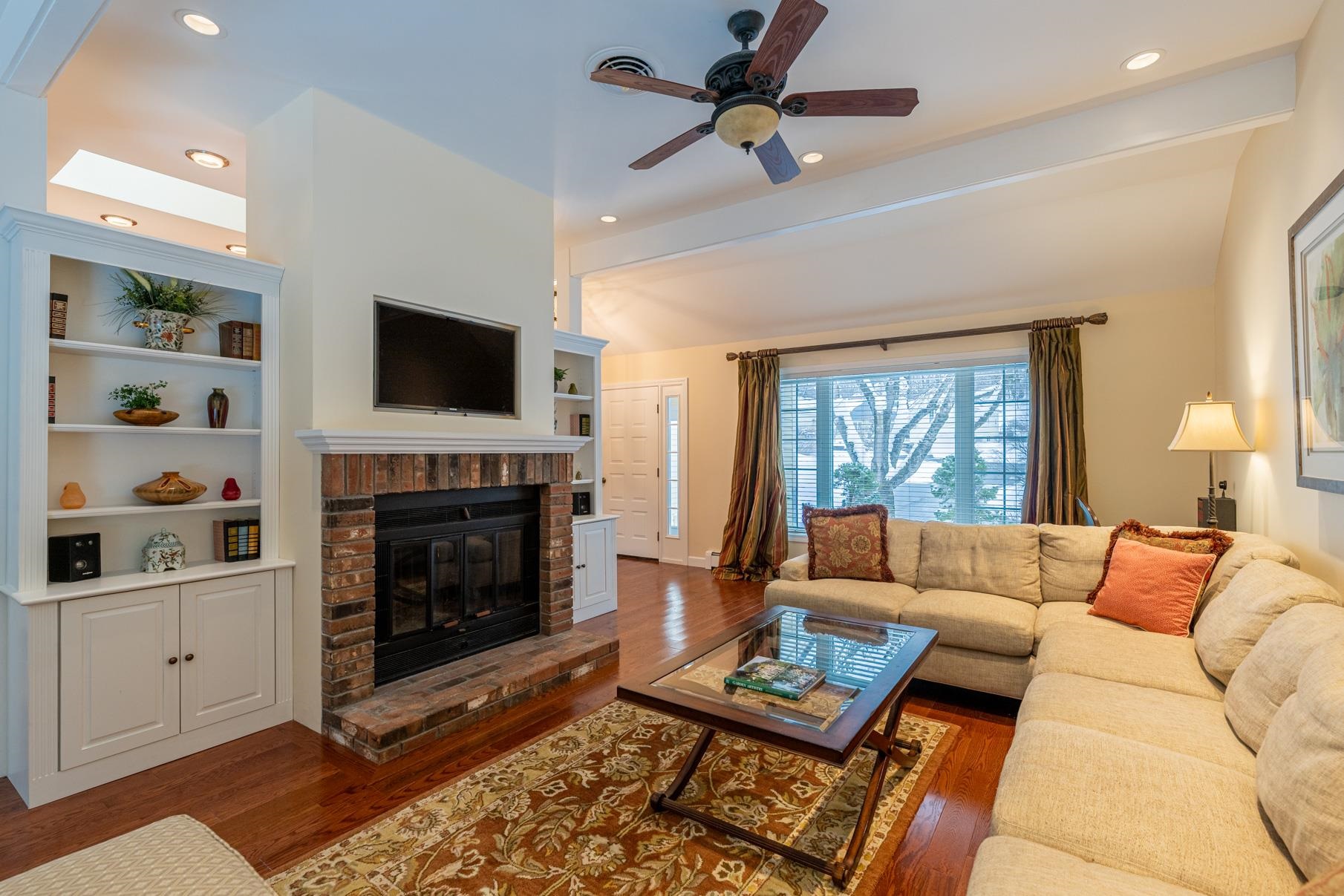 Homes for sale in Manchester, VT | 62 Owls Nest Cir #B-8, Manchester, VT 05254 | MLS# 5071502