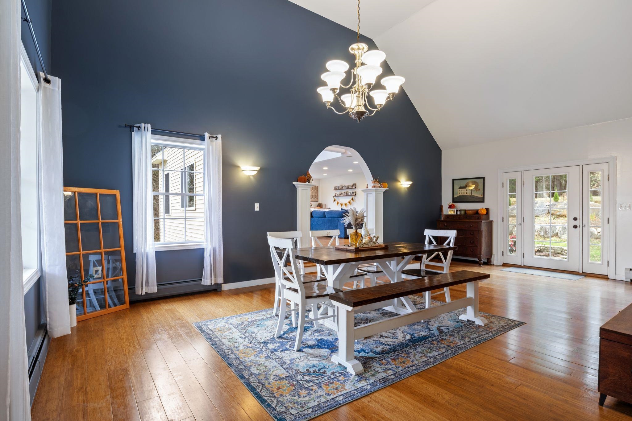 Homes for sale in Epsom, NH | 19 Meadow Lark Ln, Epsom, NH 03234 | MLS# 5071581