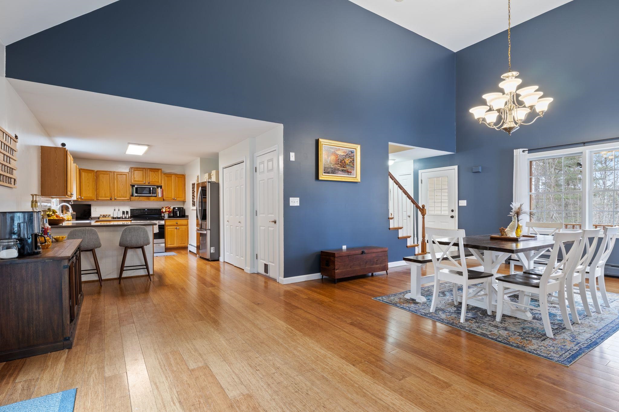 Homes for sale in Epsom, NH | 19 Meadow Lark Ln, Epsom, NH 03234 | MLS# 5071581