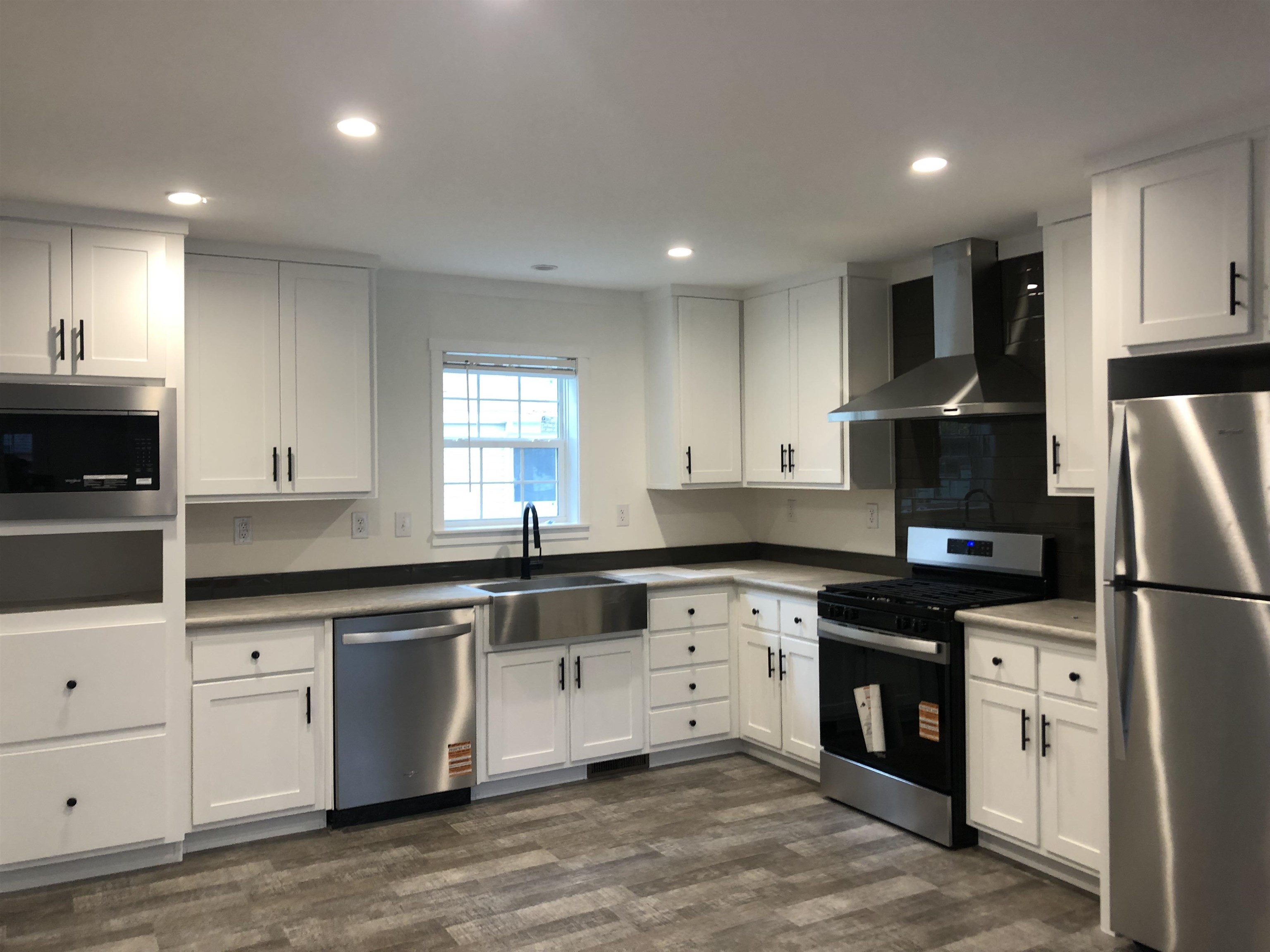 Homes for sale in Hampstead, NH | 18 Madison Dr, Hampstead, NH 03841 | MLS# 5071596