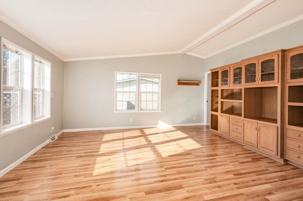 Homes for sale in Rochester, NH | 45 Seneca St, Rochester, NH 03867 | MLS# 5071598