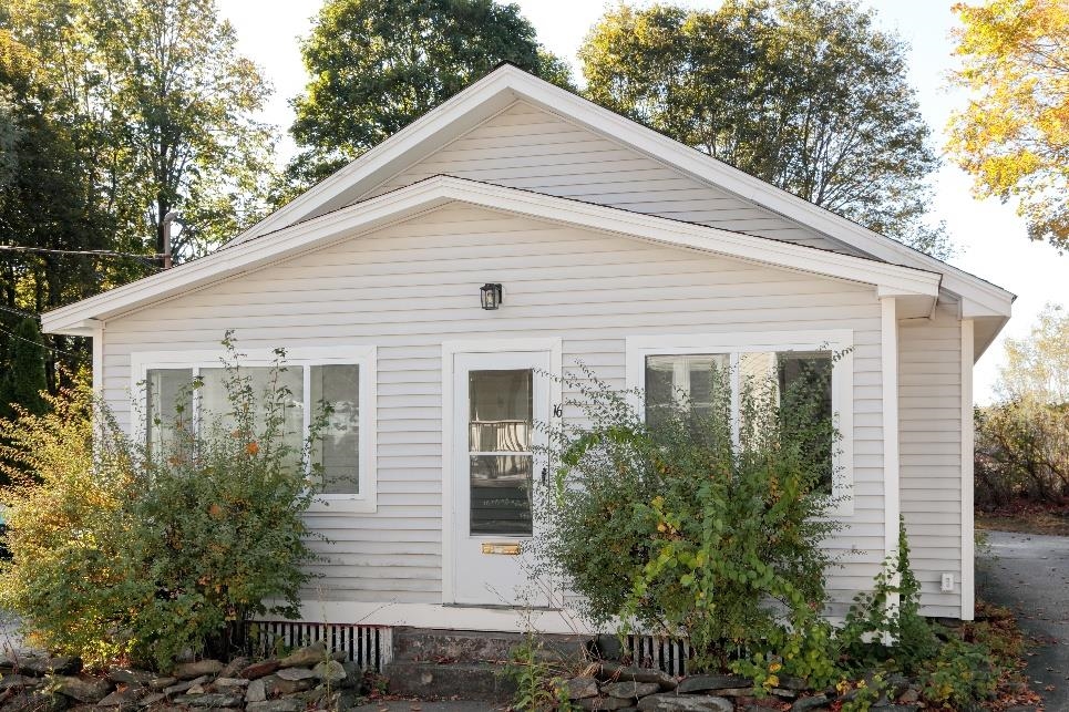 Homes for sale in Sanford, ME | 16 Proulx Ct, Sanford, ME 04083 | MLS# 5071630