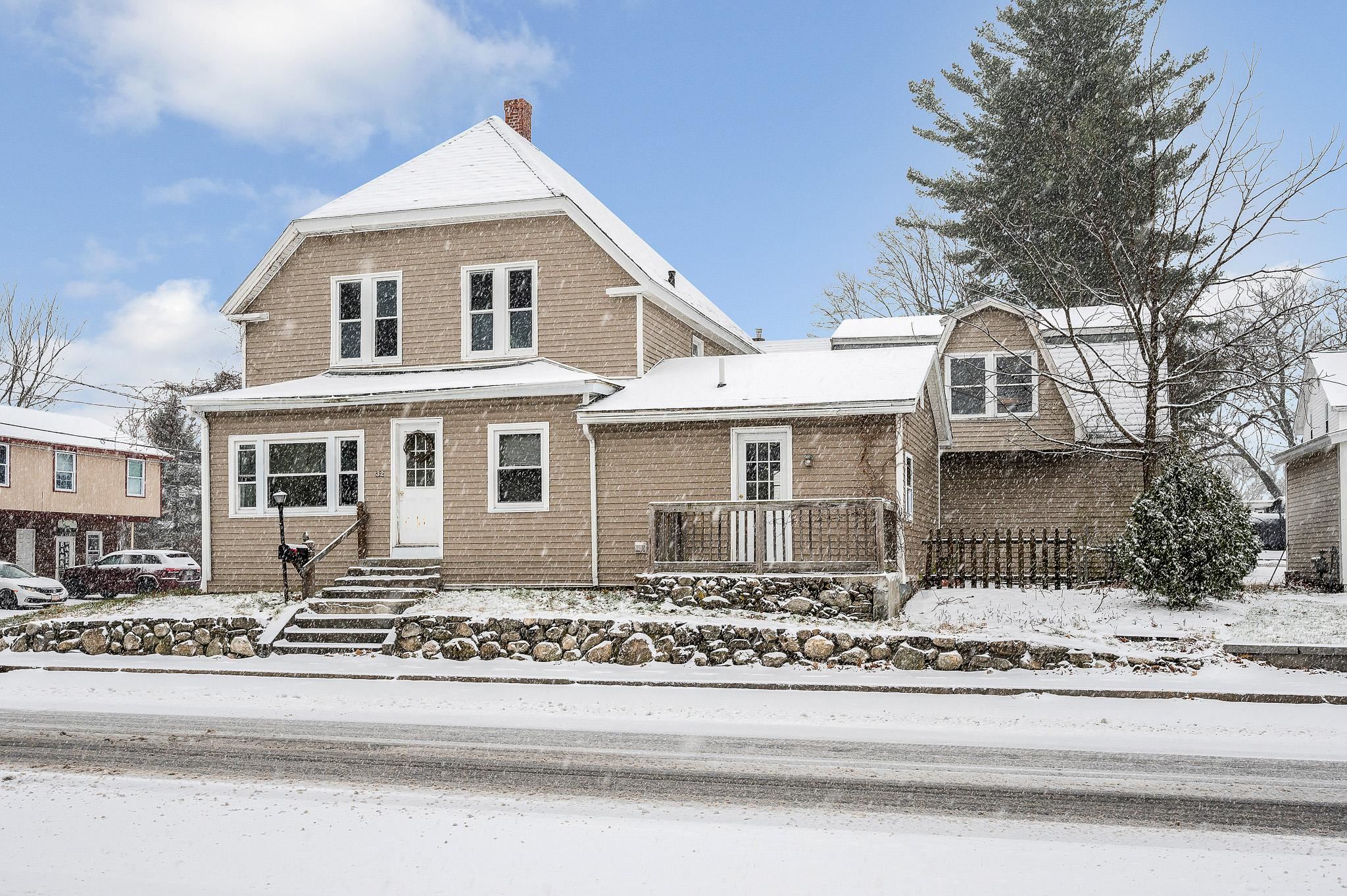 Homes for sale in Derry, NH | 32 Crystal Ave, Derry, NH 03038 | MLS# 5071631