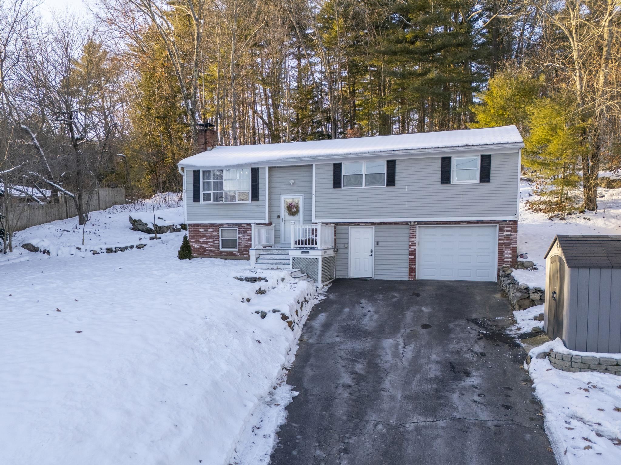 Homes for sale in Hooksett, NH | 2 Brandywine Dr, Hooksett, NH 03106 | MLS# 5071640