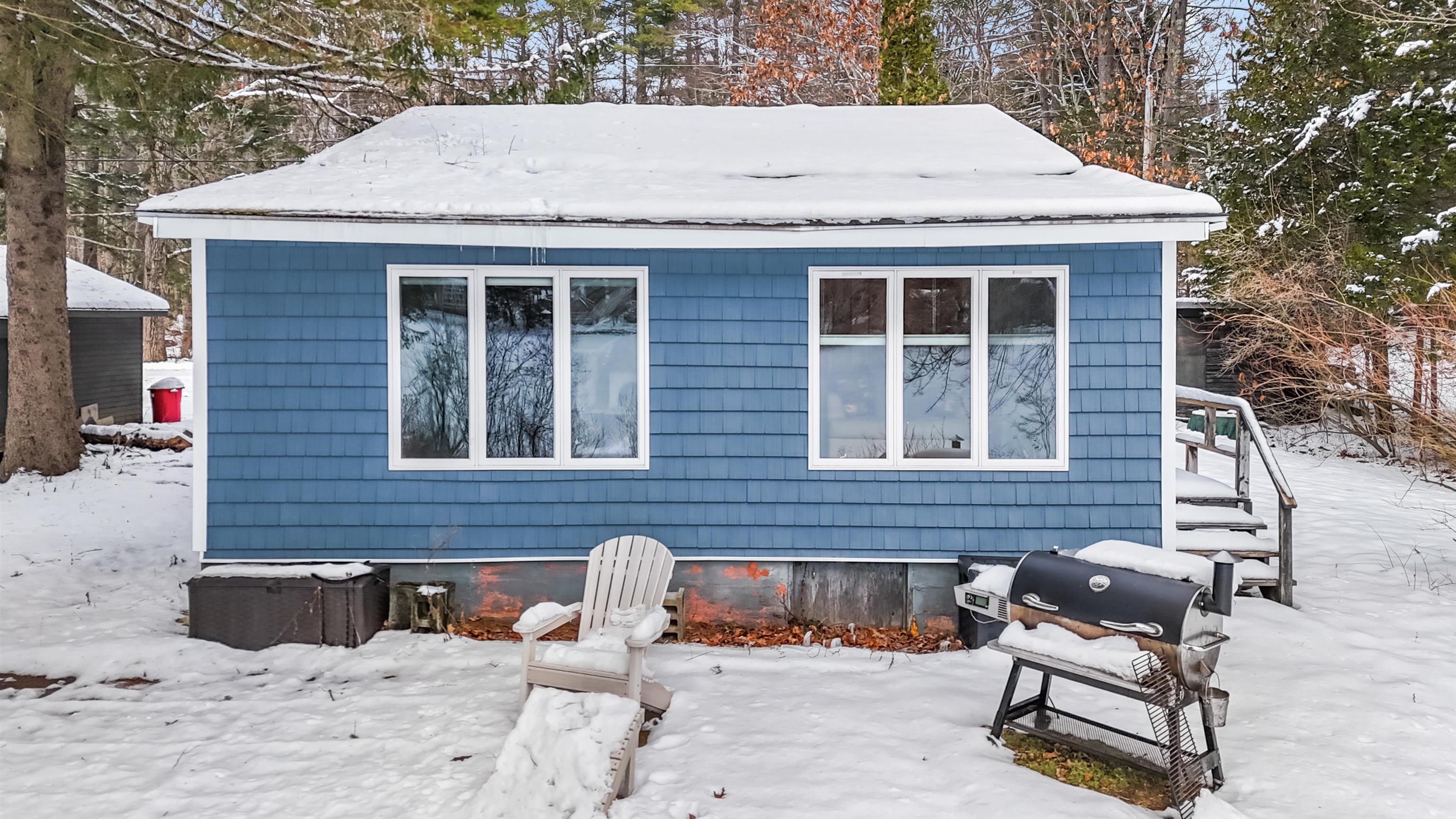 Homes for sale in Deerfield, NH | 23 Hammond Rd, Deerfield, NH 03037 | MLS# 5071642