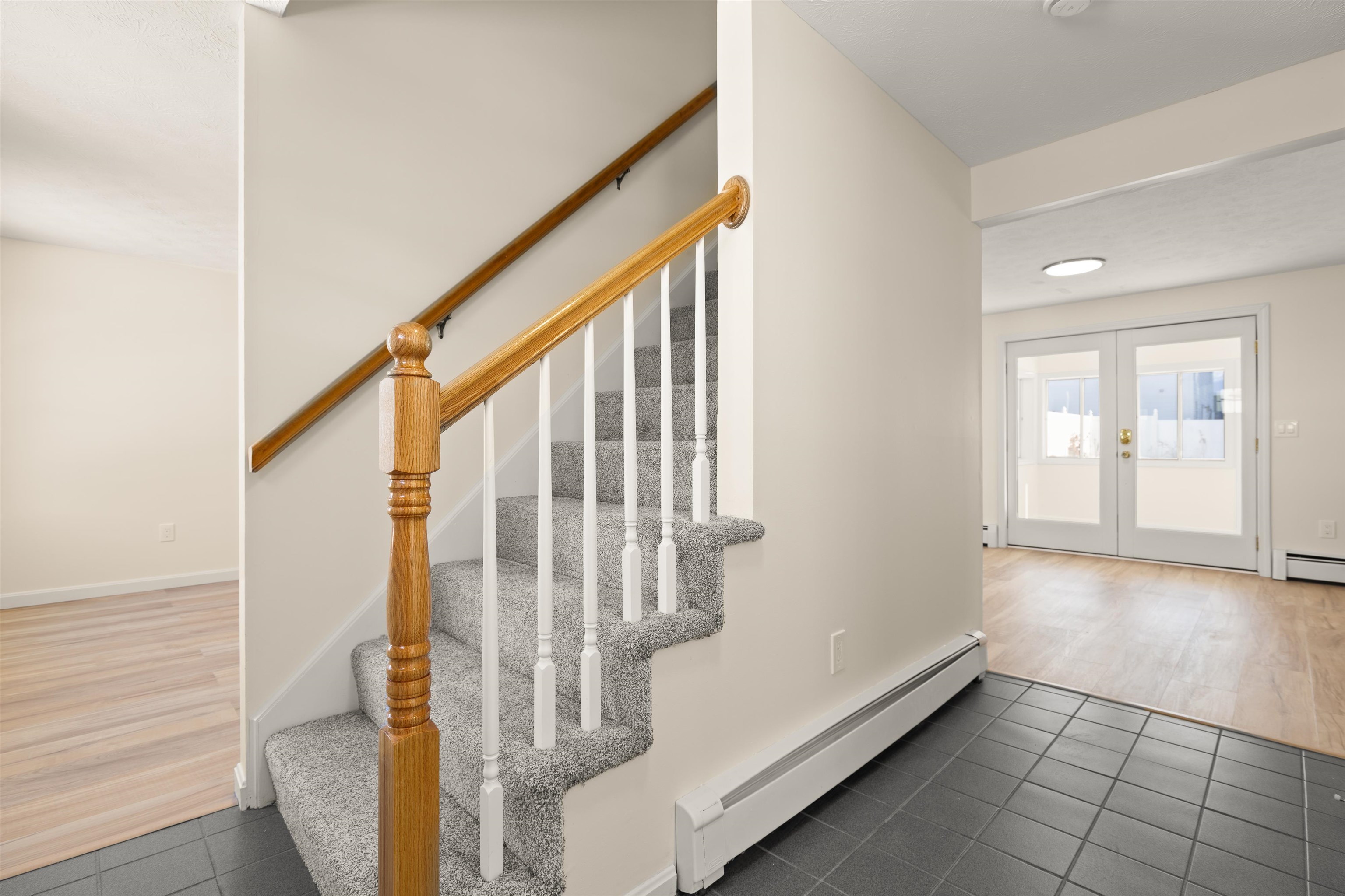 Homes for sale in Manchester, NH | 720 Brent St, Manchester, NH 01301 | MLS# 5071651