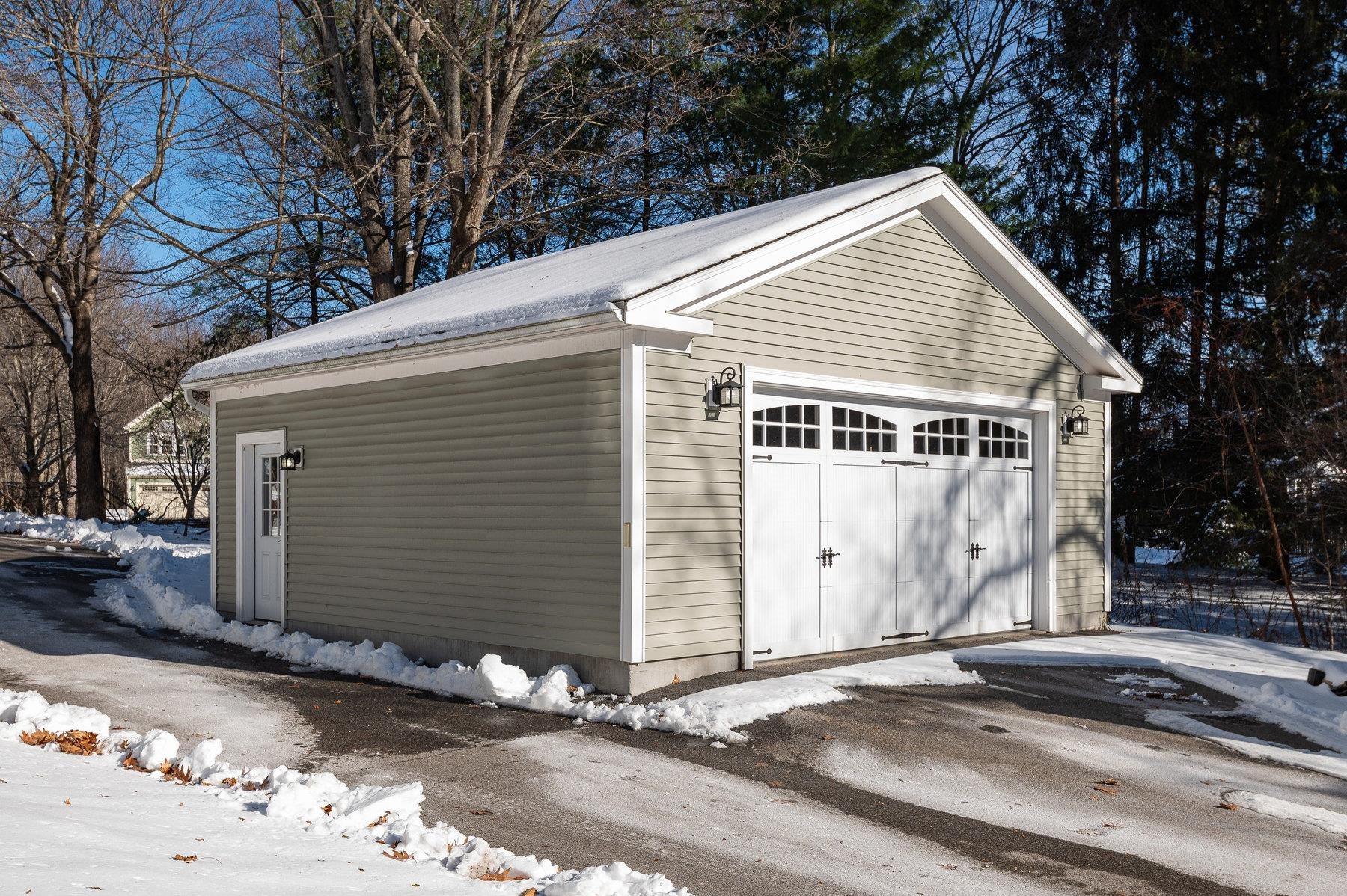 Homes for sale in Exeter, NH | 26 Hampton Rd, Exeter, NH 03833 | MLS# 5071668