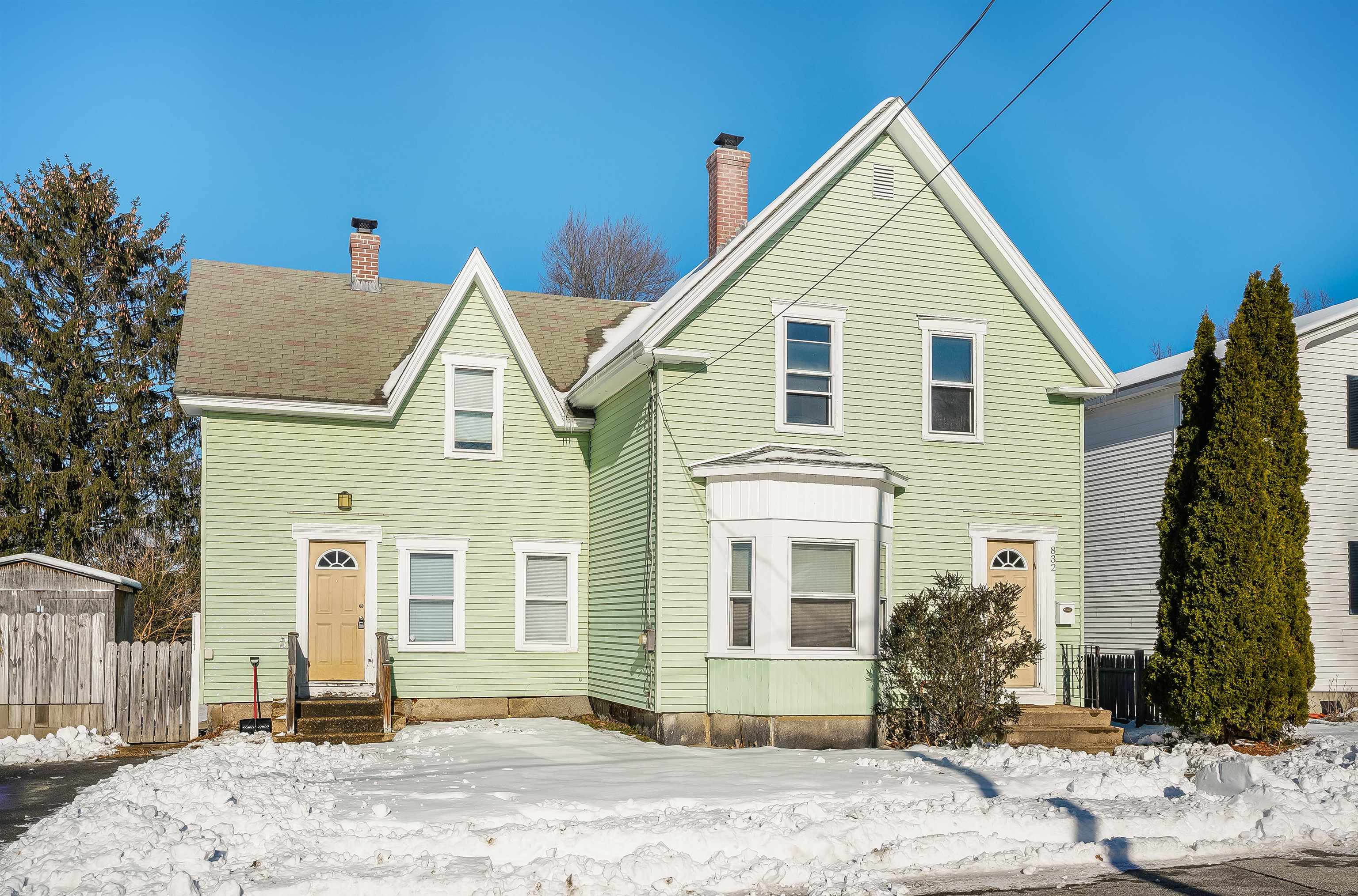 Homes for sale in Manchester, NH | 832 Clay St, Manchester, NH 03103 | MLS# 5071682