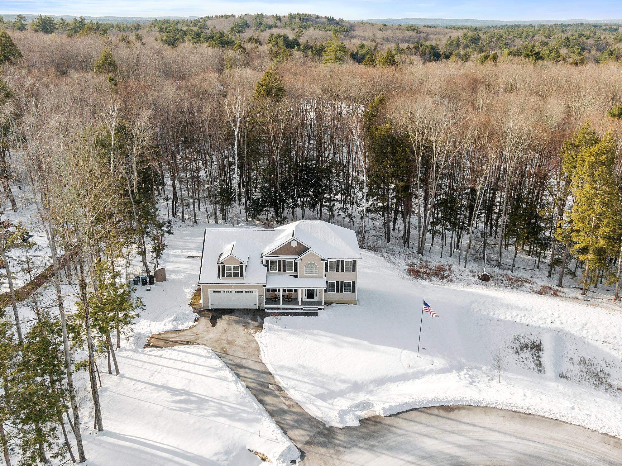 MLS 5071696: 35 Emily Lane, Danville NH