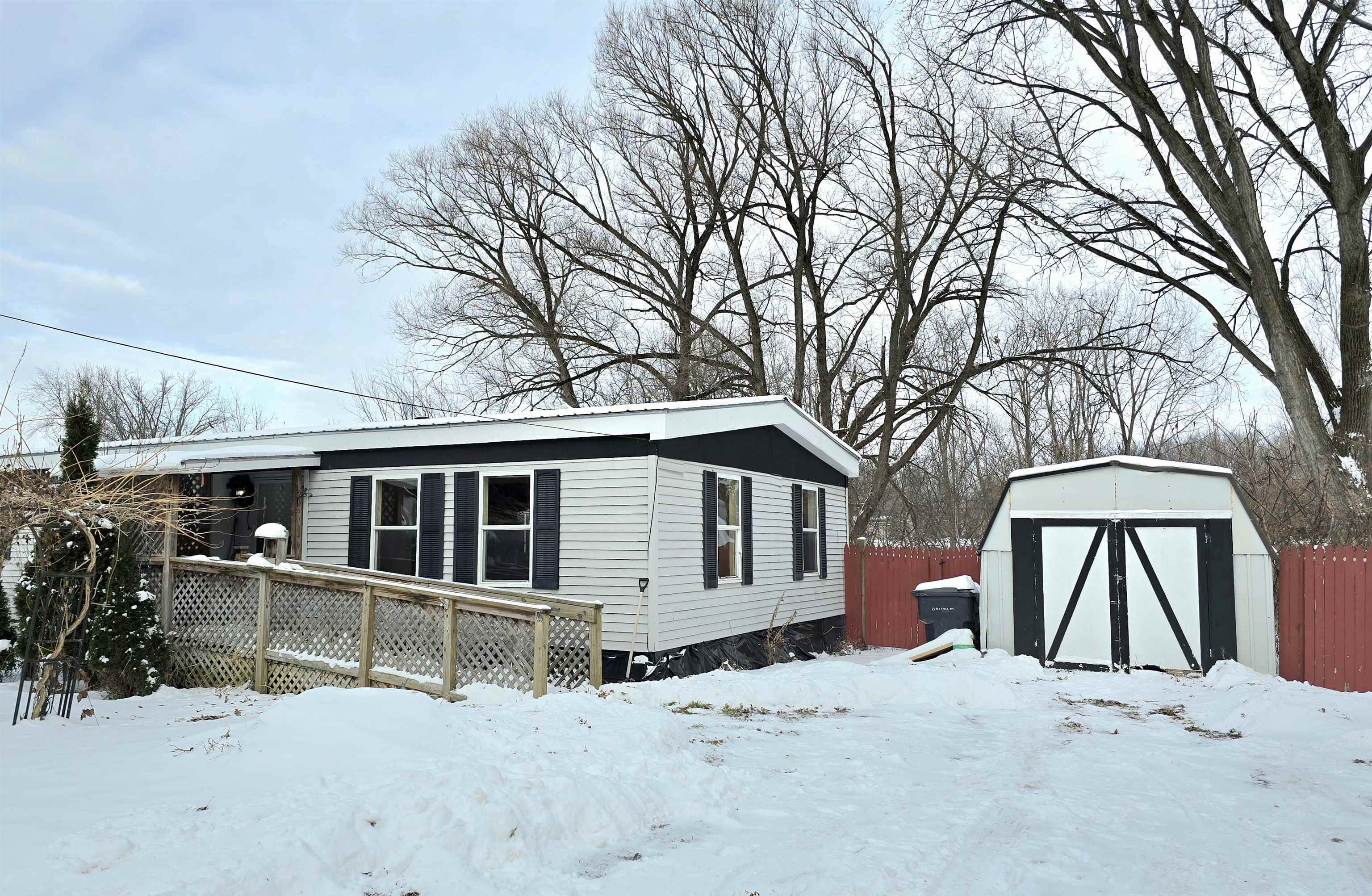 Homes for sale in St. Albans City, VT | 131 Crosby Dr, St. Albans City, VT 05478 | MLS# 5071721