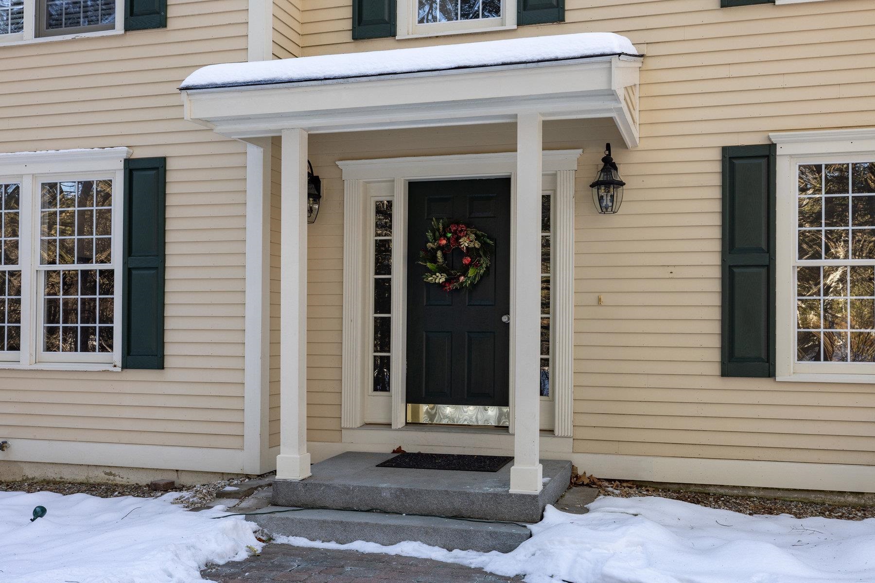 Homes for sale in Exeter, NH | 9 Captain'S Way, Exeter, NH 03833 | MLS# 5071742