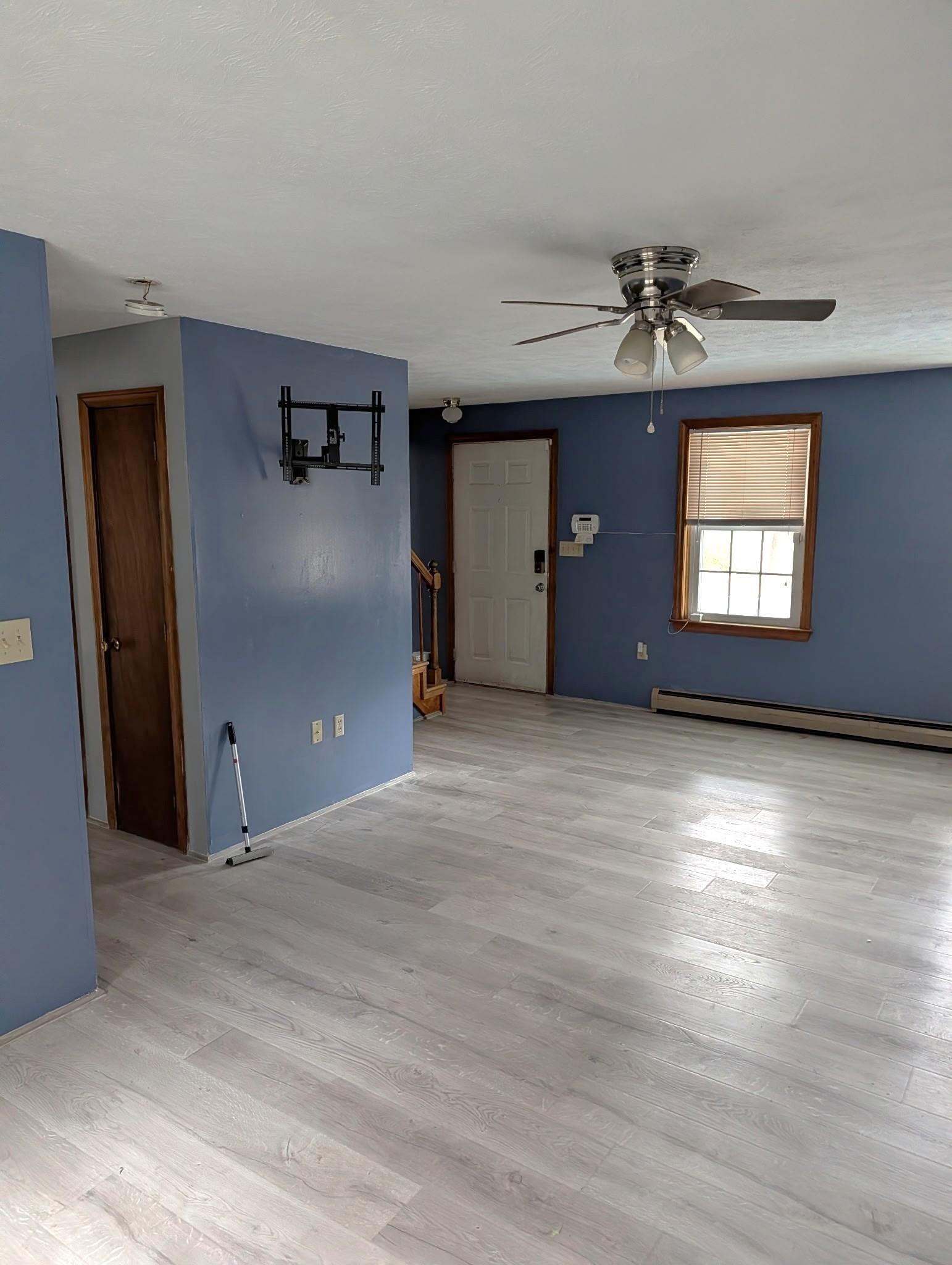 Homes for sale in Concord, NH | 8 Woodbine Ave, Concord, NH 03303 | MLS# 5071770