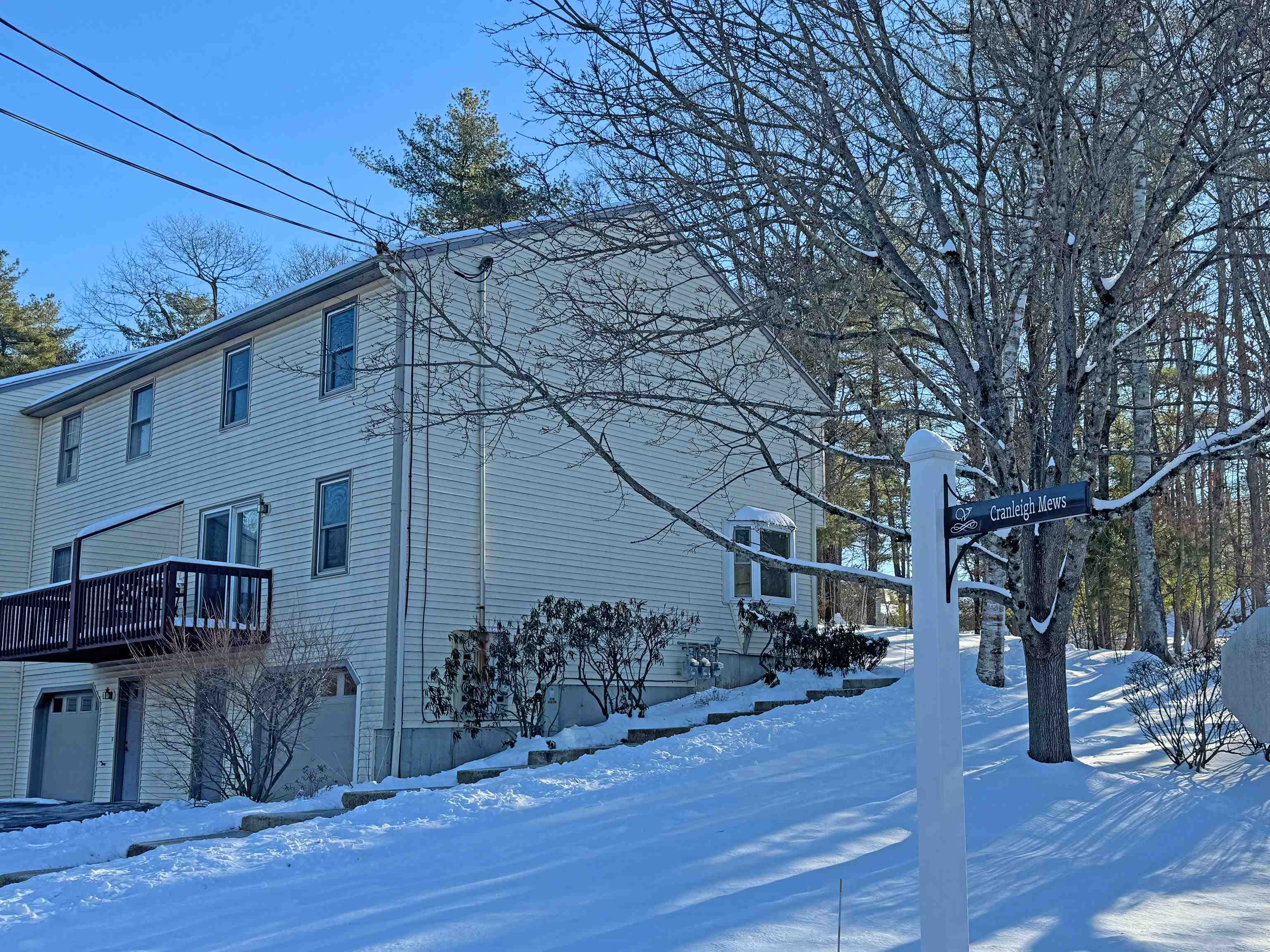 Homes for sale in Nashua, NH | 3 Cranleigh Mews, Nashua, NH 03063 | MLS# 5071775