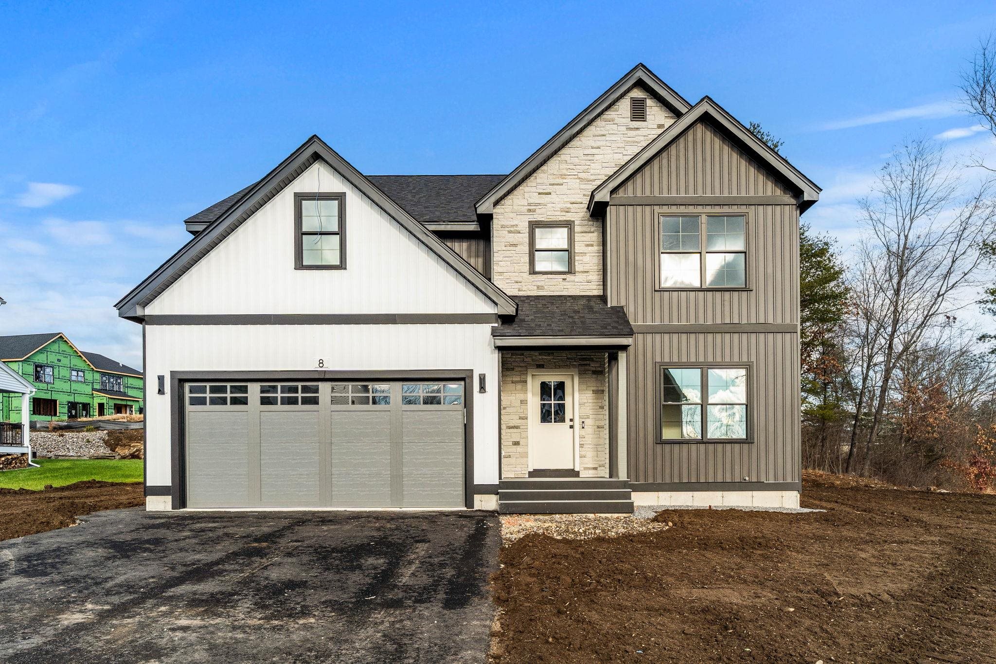 MLS 5071812: 8 Lily Lane, Londonderry NH