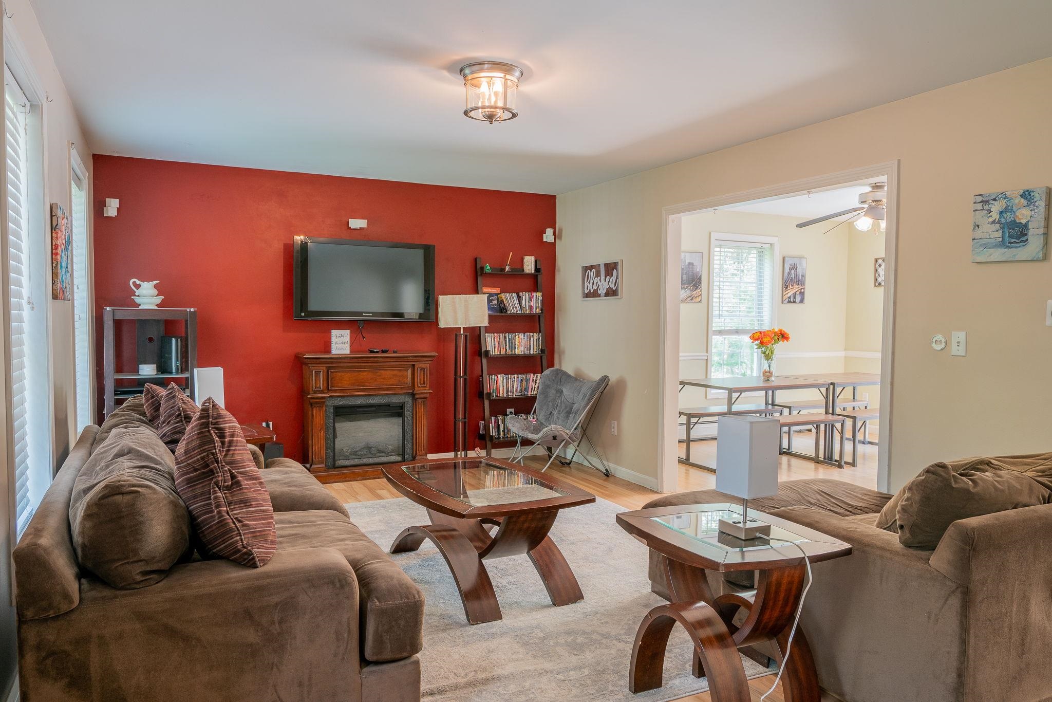 Homes for sale in Somersworth, NH | 2 Alex Ct, Somersworth, NH 03878 | MLS# 5071851