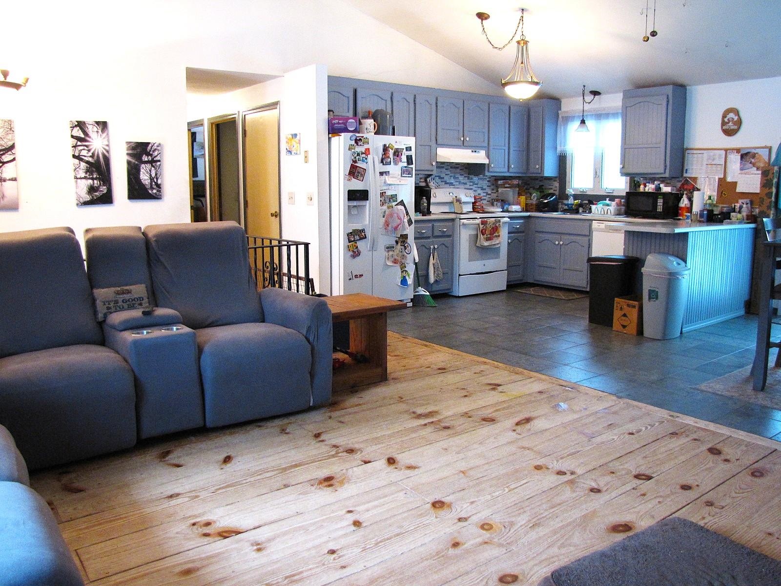 Homes for sale in Sandown, NH | 14 Country Acres Rd, Sandown, NH 03873 | MLS# 5071861