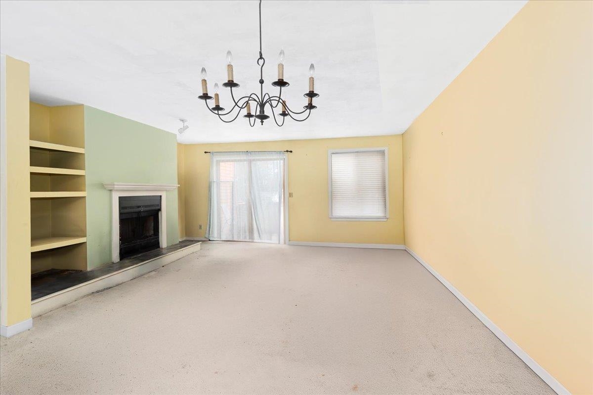 Homes for sale in Hampton, NH | 27 Dunvegan Woods Dr, Hampton, NH 03842 | MLS# 5071872