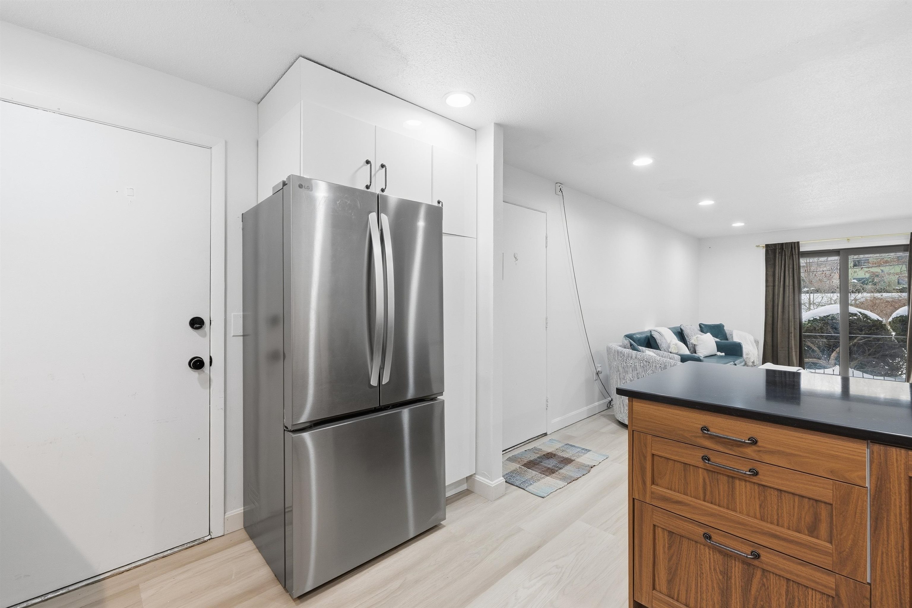 Homes for sale in Nashua, NH | 4 Strawberry Bank Rd #1, Nashua, NH 03062 | MLS# 5071874